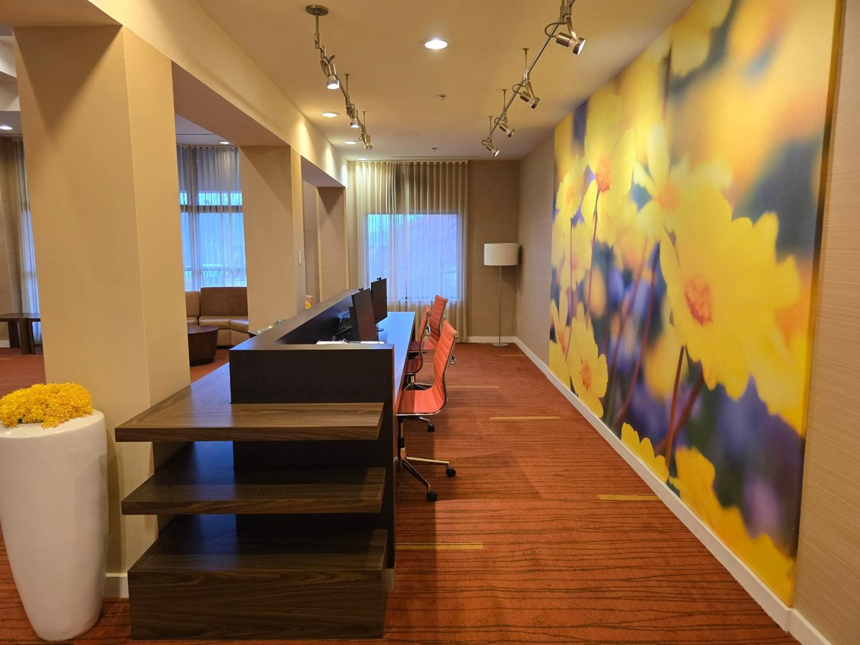 Business facilities in Country Inn & Suites by Radisson, Convention Center