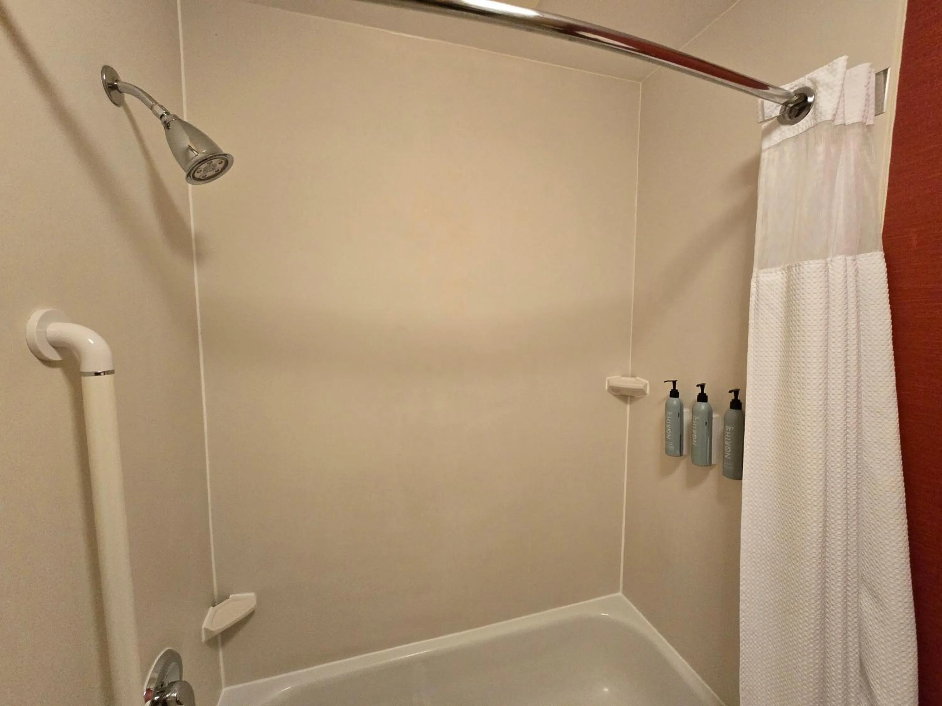 Bathroom in Country Inn & Suites by Radisson, Convention Center