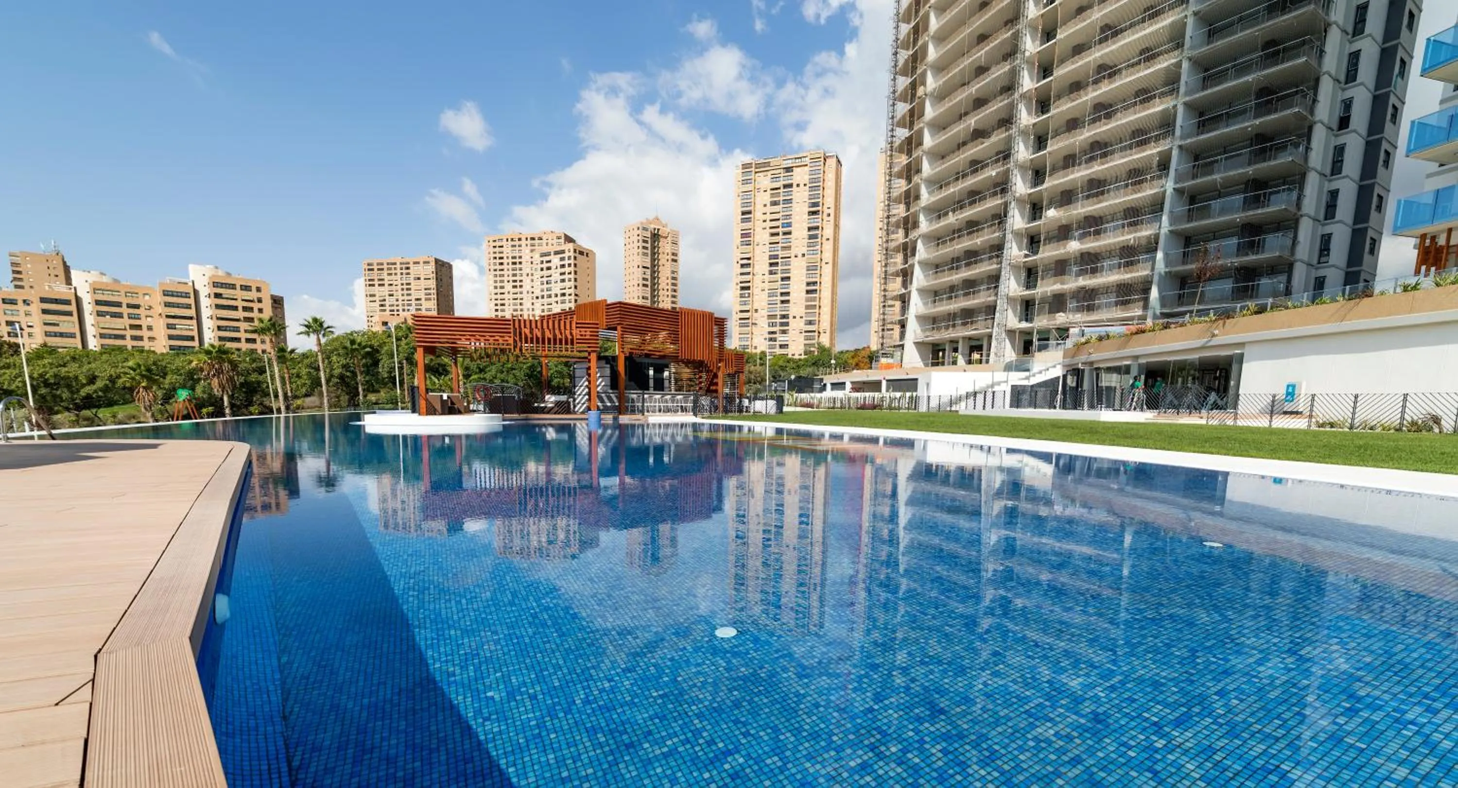 Sunset Drive Benidorm by Mar Holidays