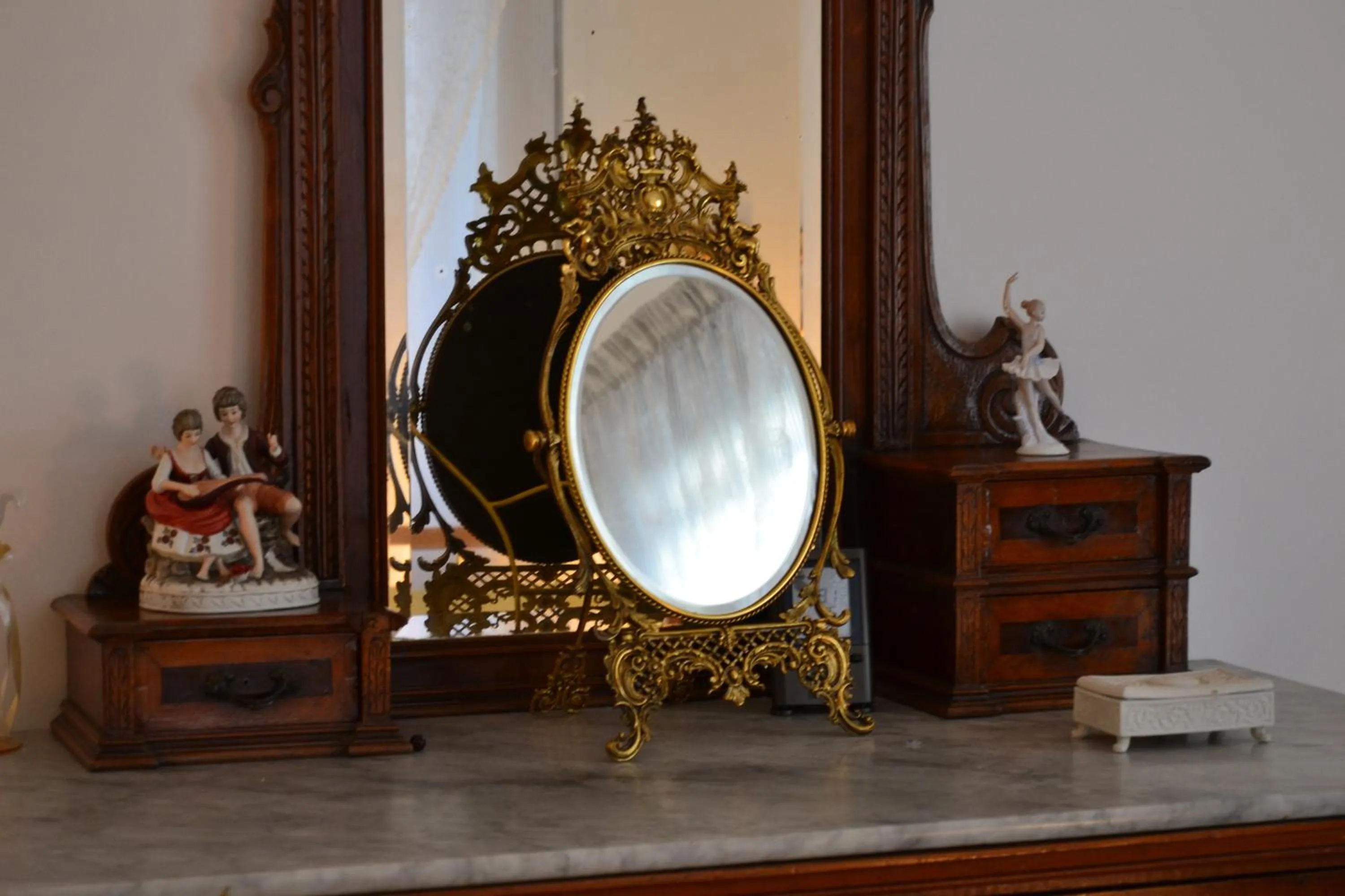 Decorative detail in Dai Nonni, B&B a Chieti