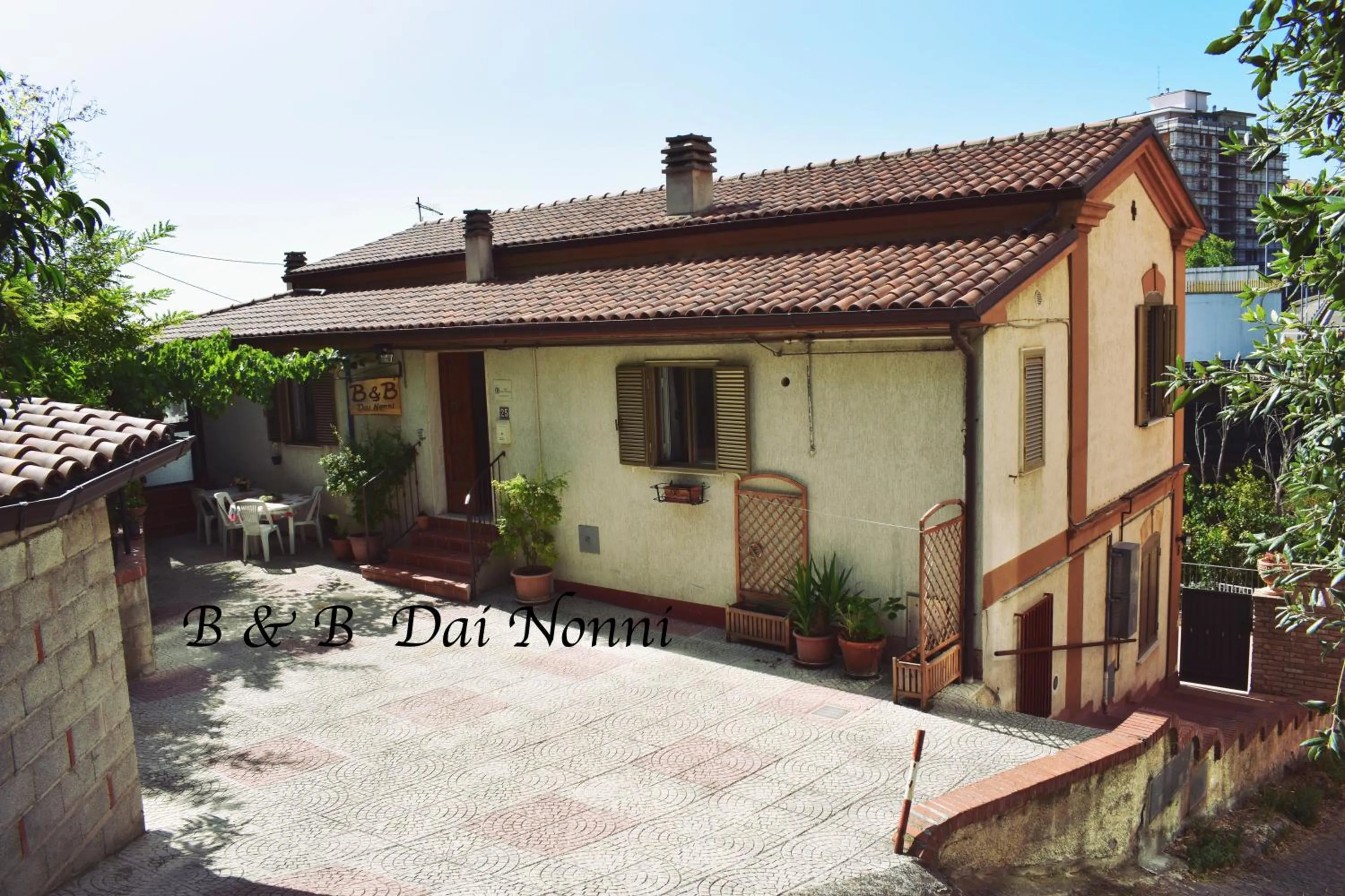 Property building in Dai Nonni, B&B a Chieti