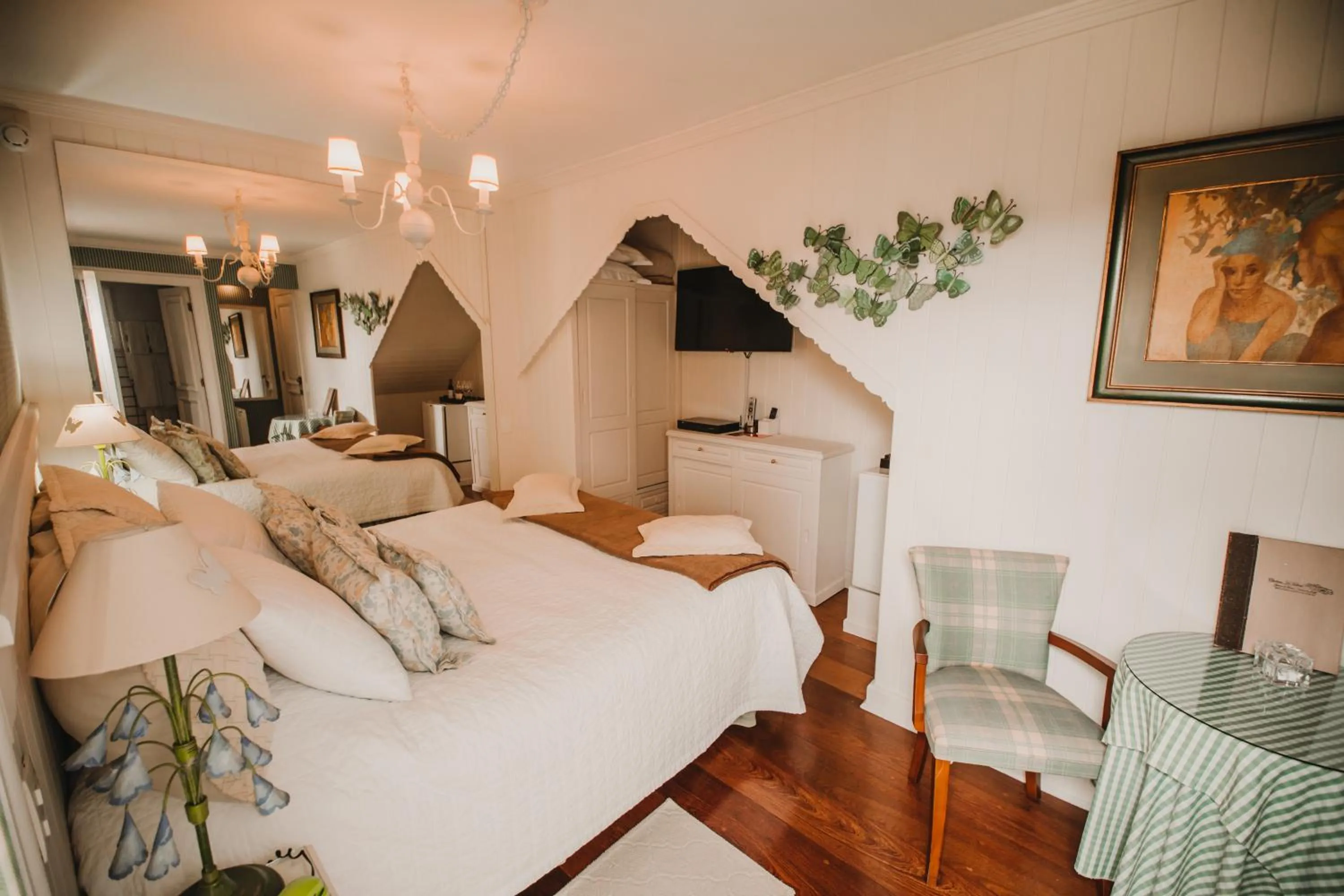 Deluxe Room in Chateau La Villette