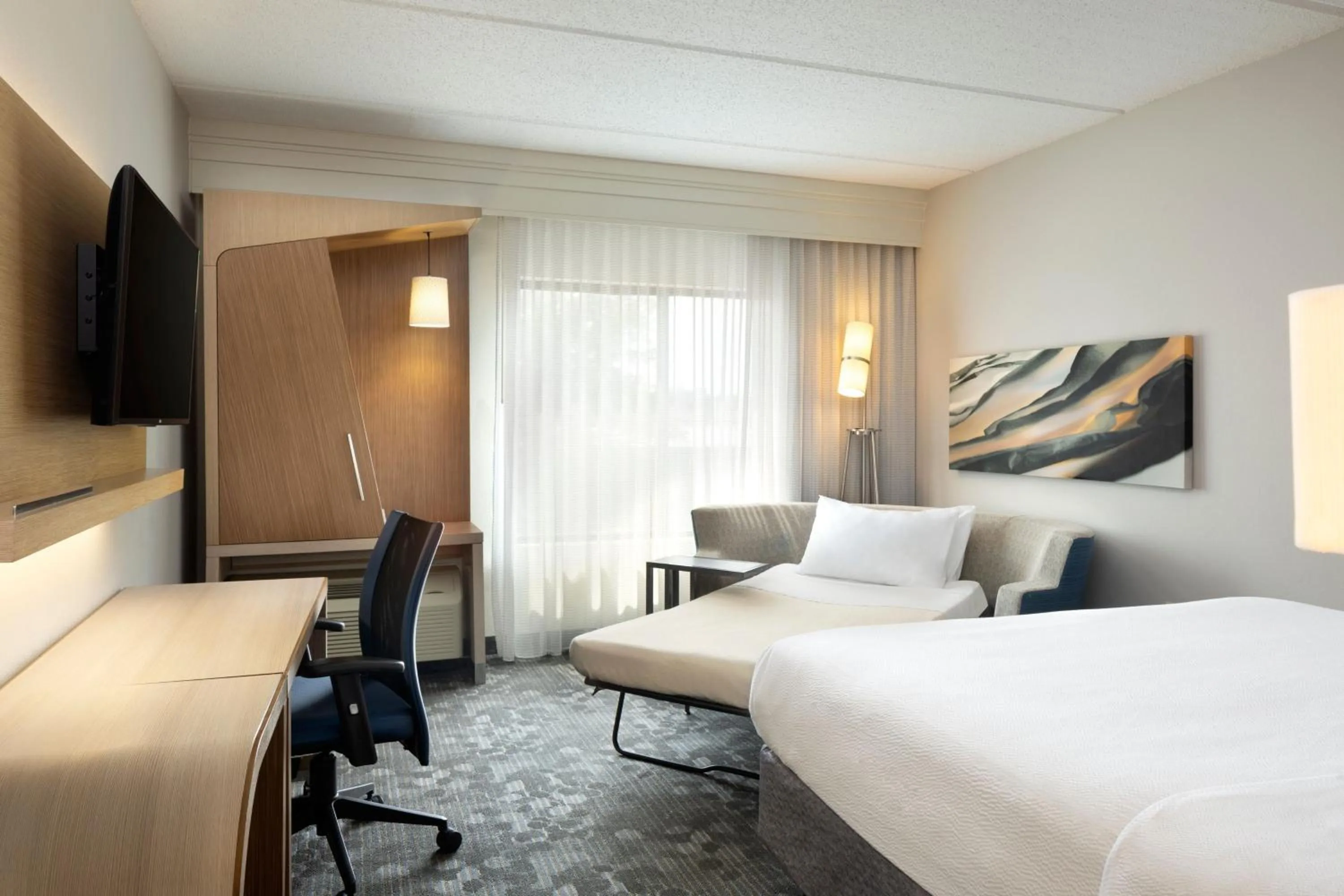 Photo of the whole room, Bed in Courtyard by Marriott- Austin Round Rock