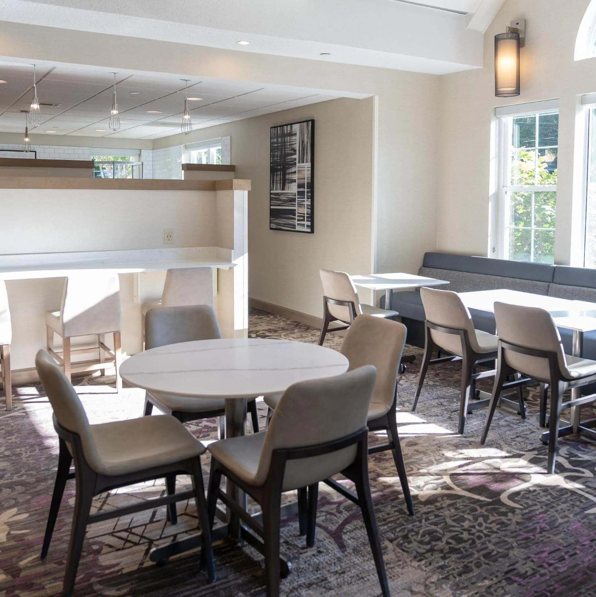 Seating area in Residence Inn Asheville Biltmore