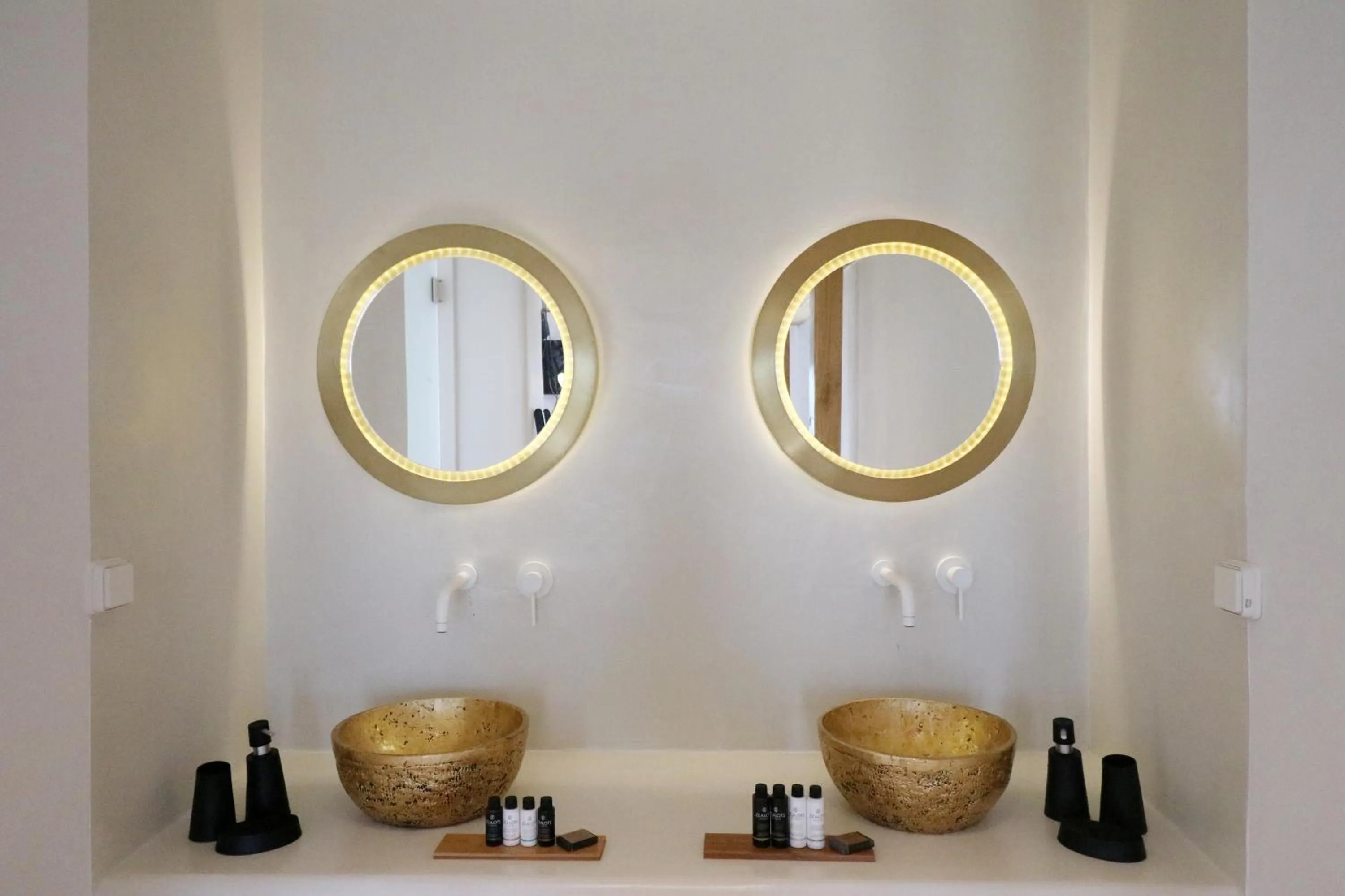 Bathroom in Alkyoni Beach Hotel