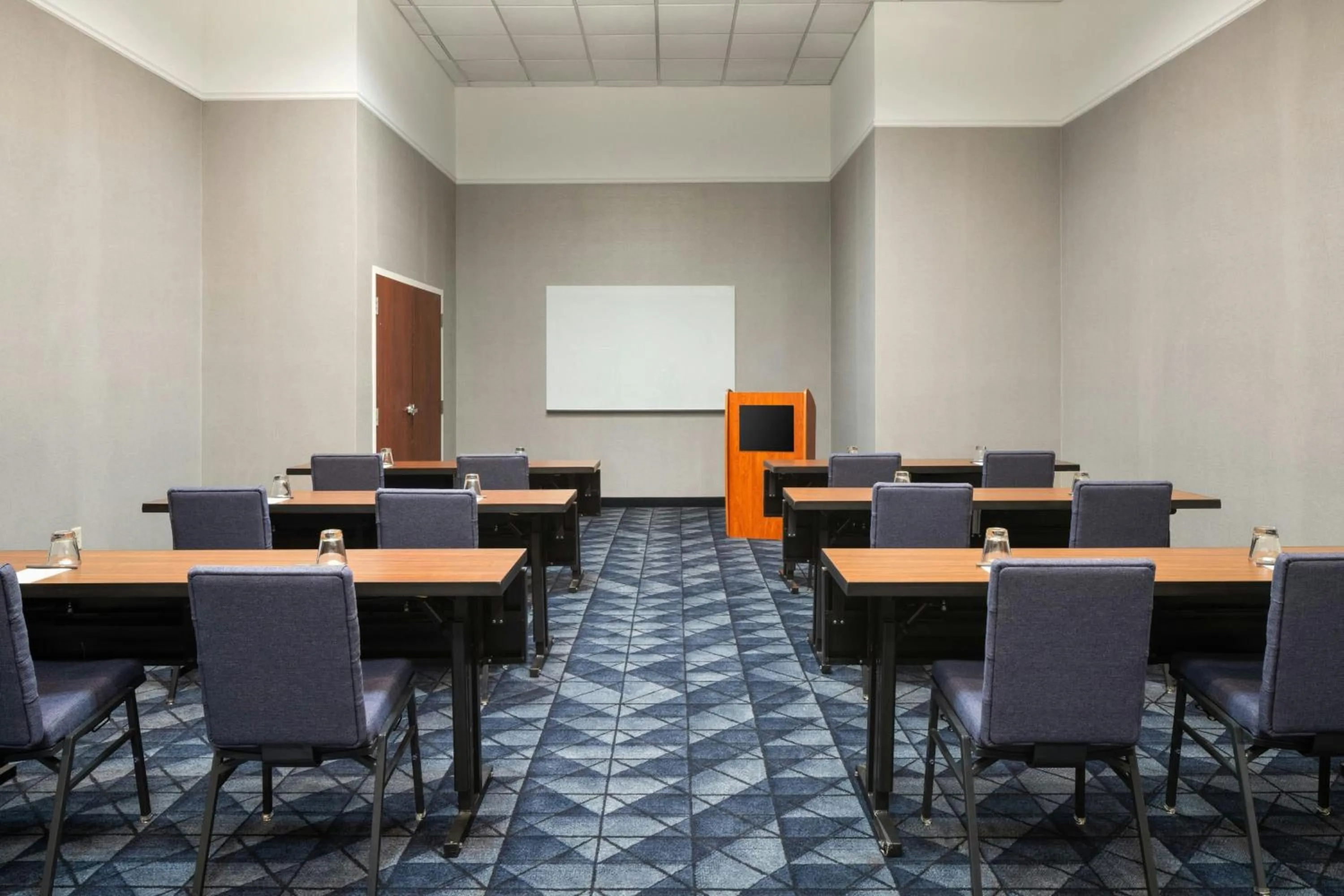 Meeting/conference room in Courtyard Hartford Cromwell