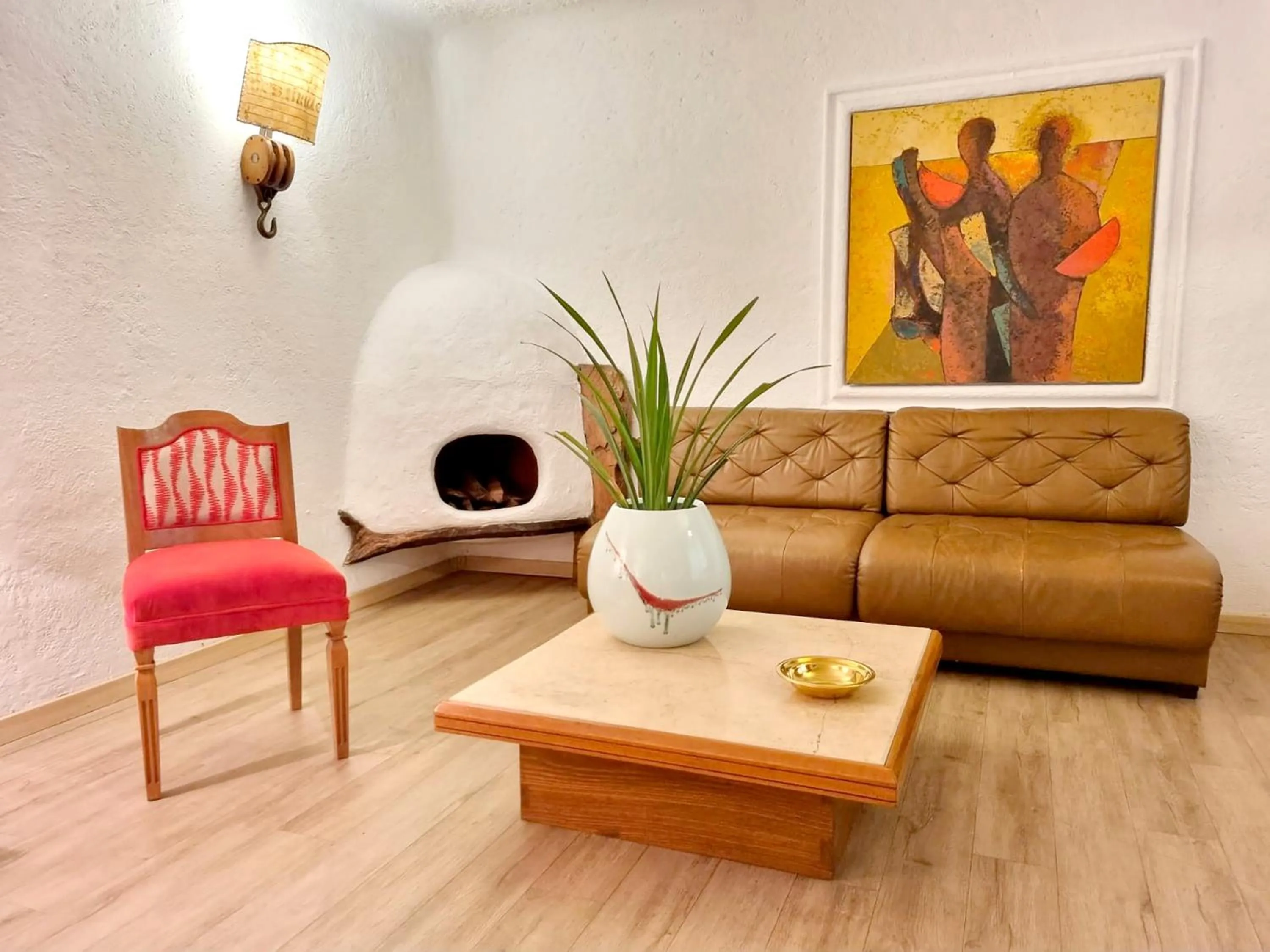 Photo of the whole room in Antara Hotel & Suites - Miraflores