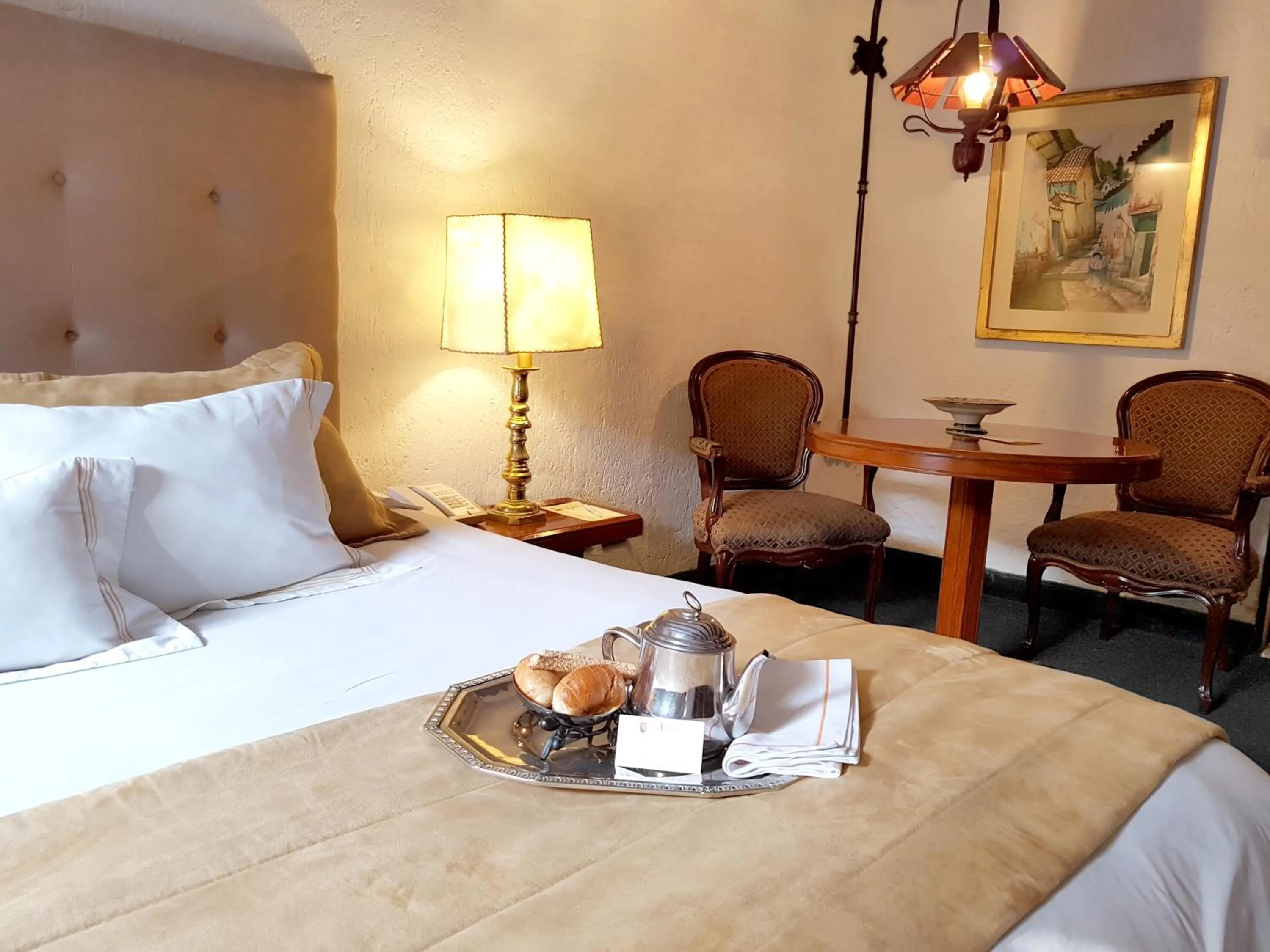 Photo of the whole room, Bed in Antara Hotel & Suites - Miraflores