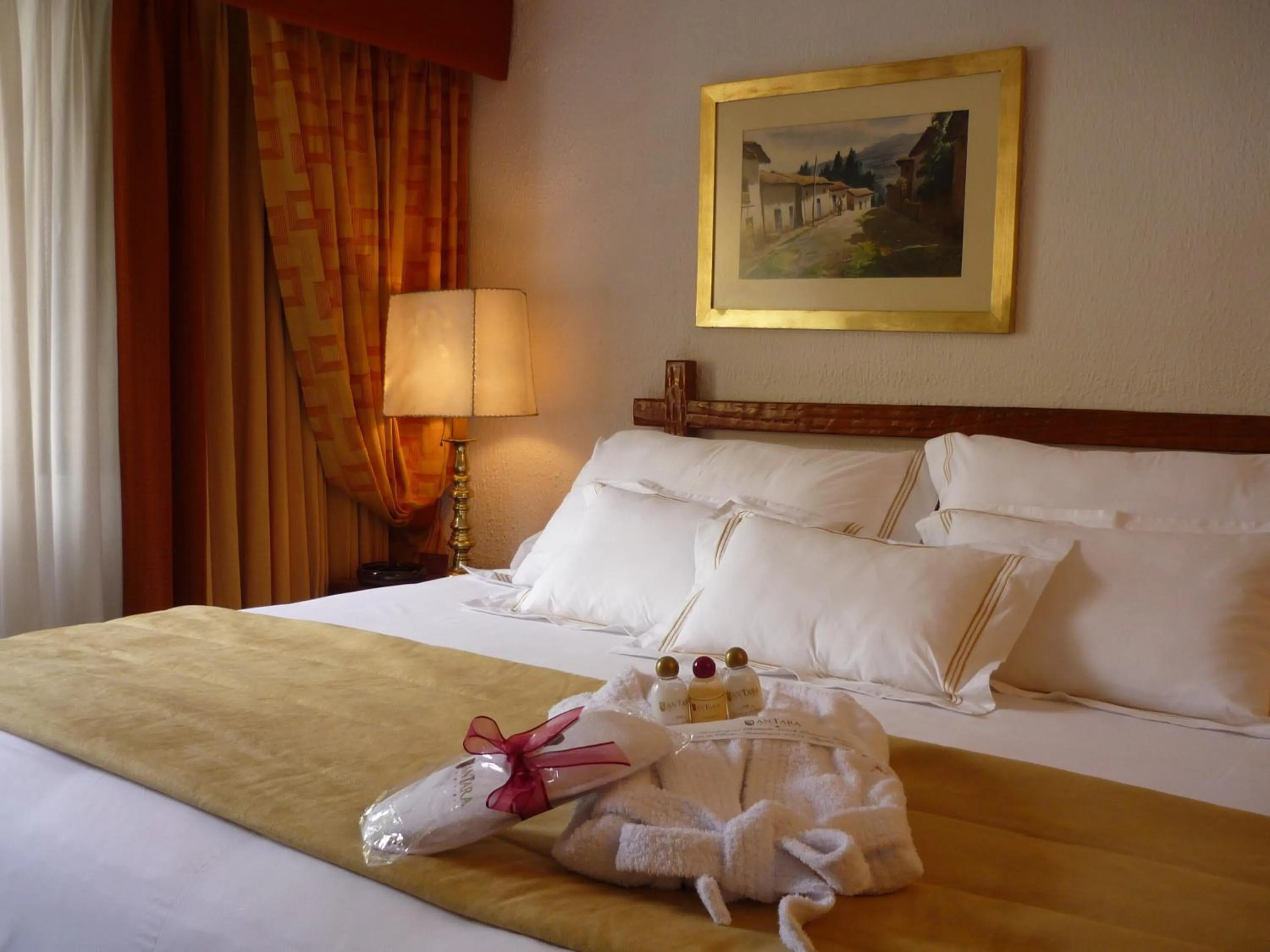 Bed in Antara Hotel & Suites - Miraflores