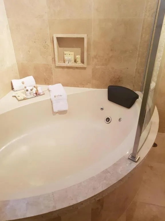 Antara Hotel & Suites - Miraflores