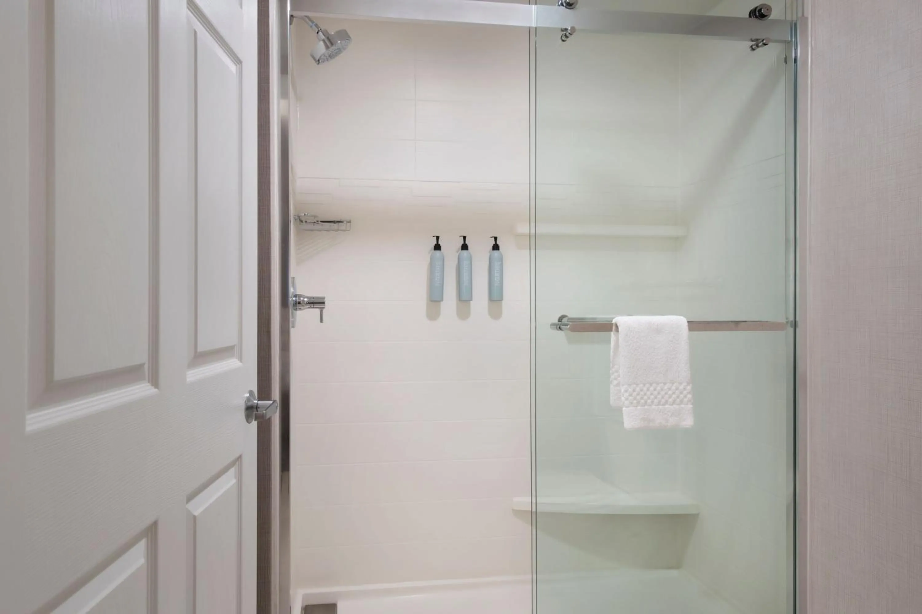 Bathroom in Residence Inn Hartford Manchester