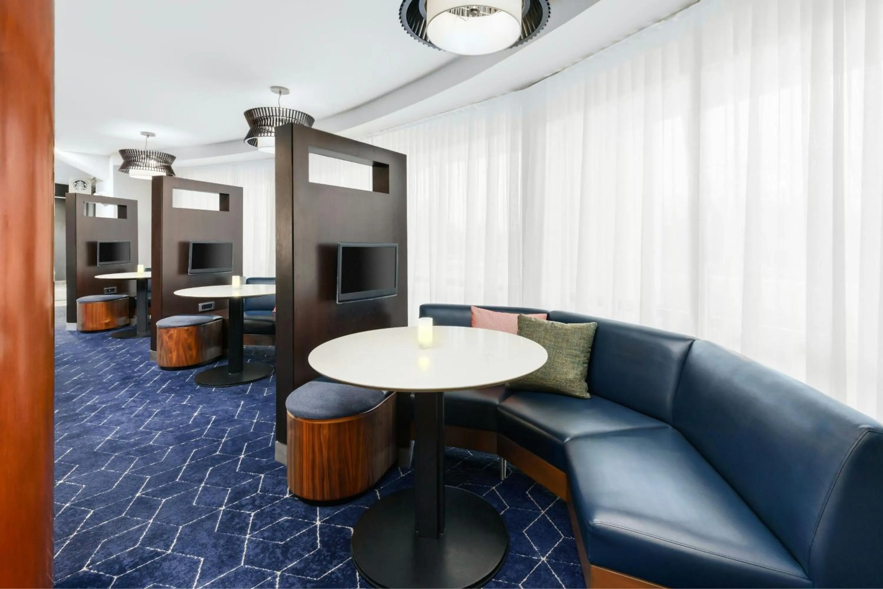 Restaurant/places to eat in Courtyard Hartford Farmington