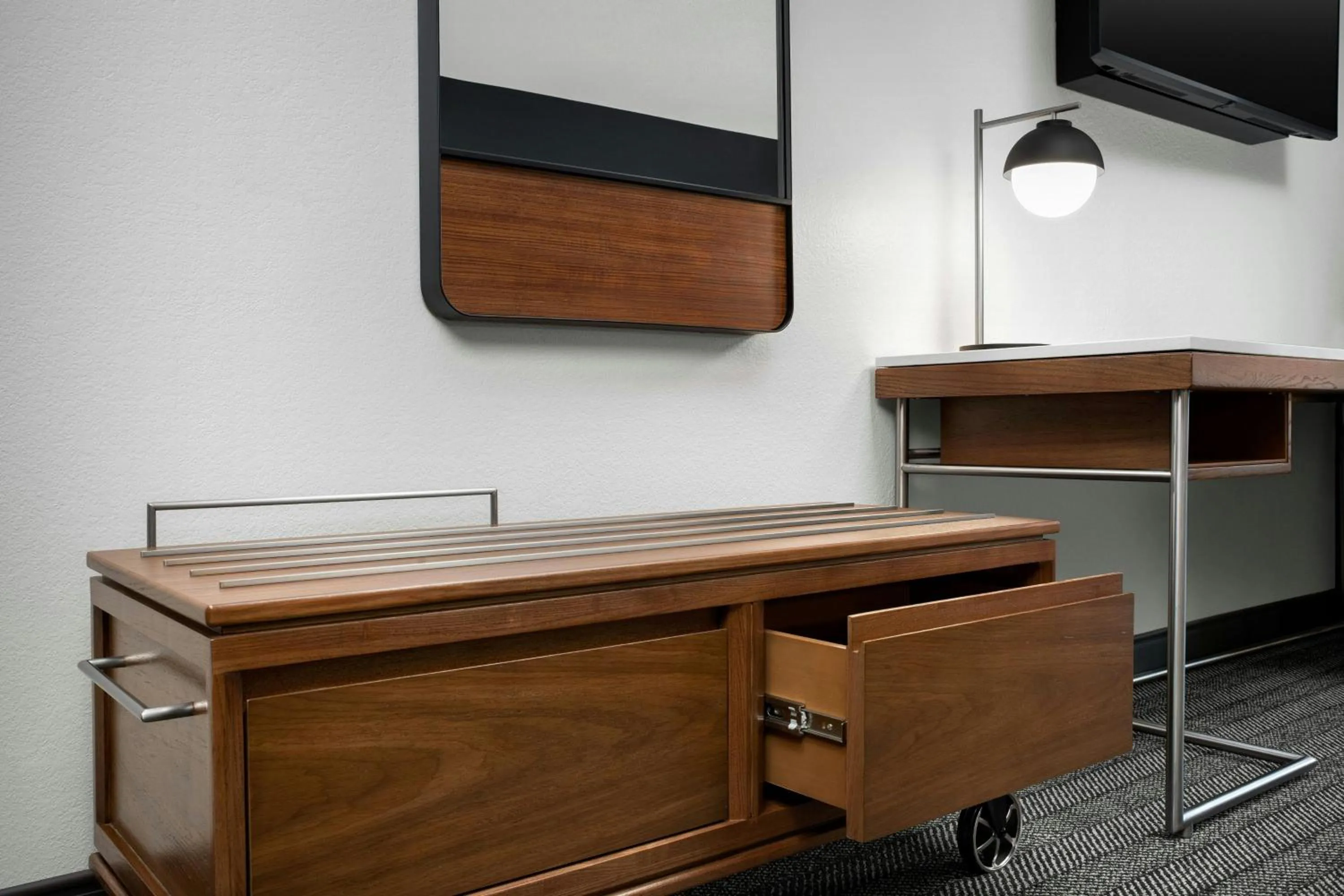 Photo of the whole room in Courtyard by Marriott Bloomington