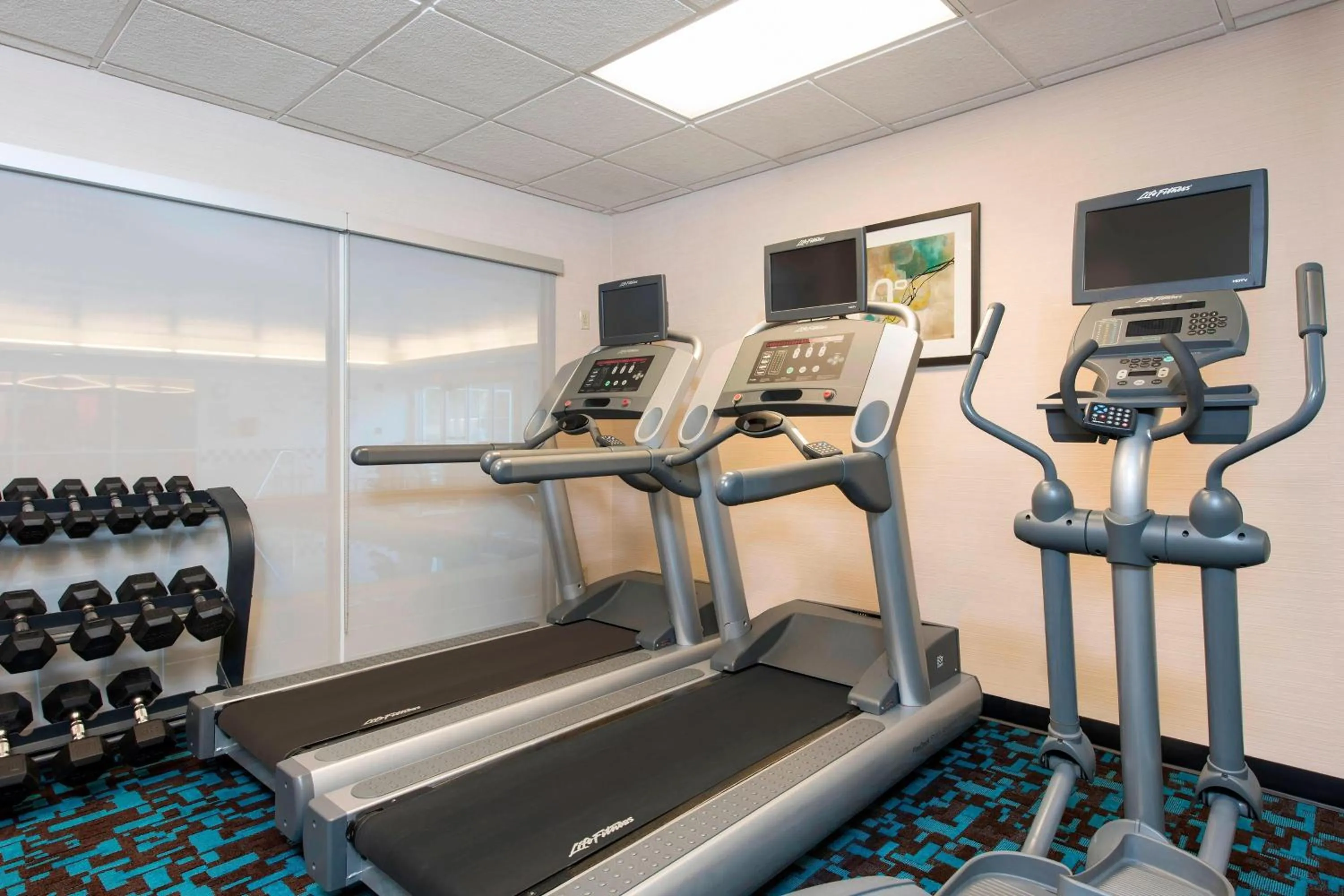 Fitness centre/facilities in Fairfield Inn & Suites by Marriott Bloomington