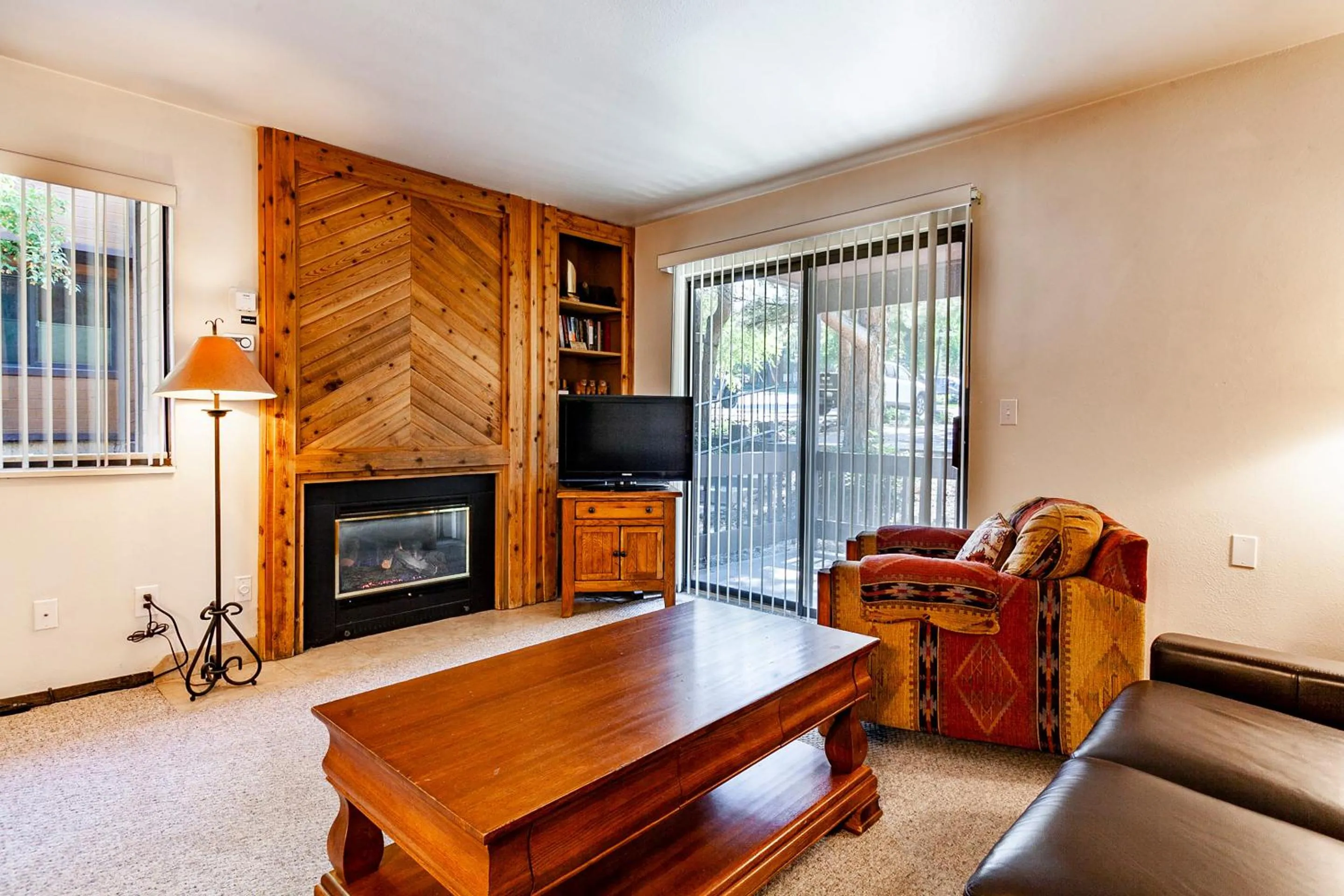 Living room in Red Pine Condominiums by All Seasons Resort Lodging