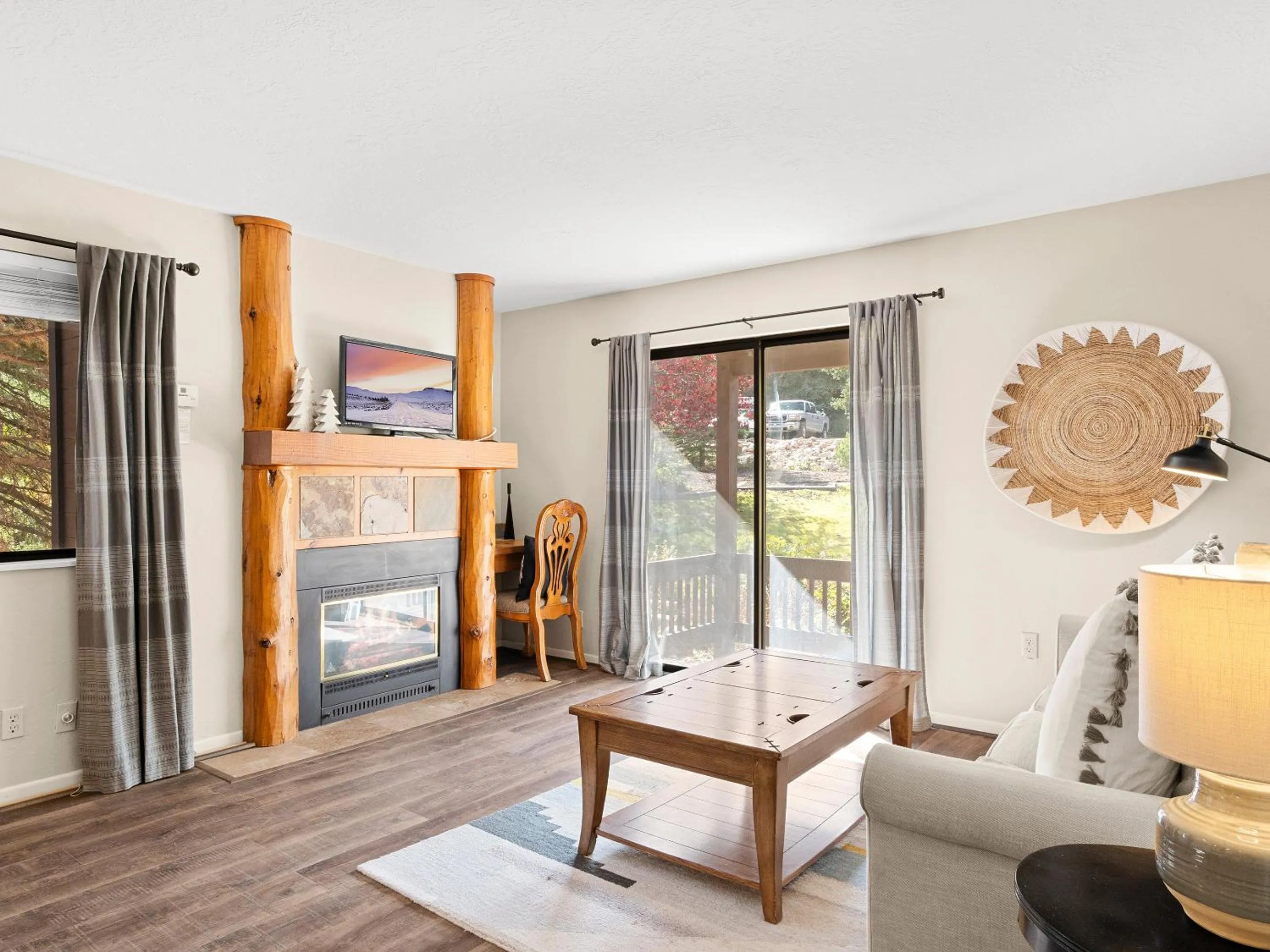 Living room in Red Pine Condominiums by All Seasons Resort Lodging