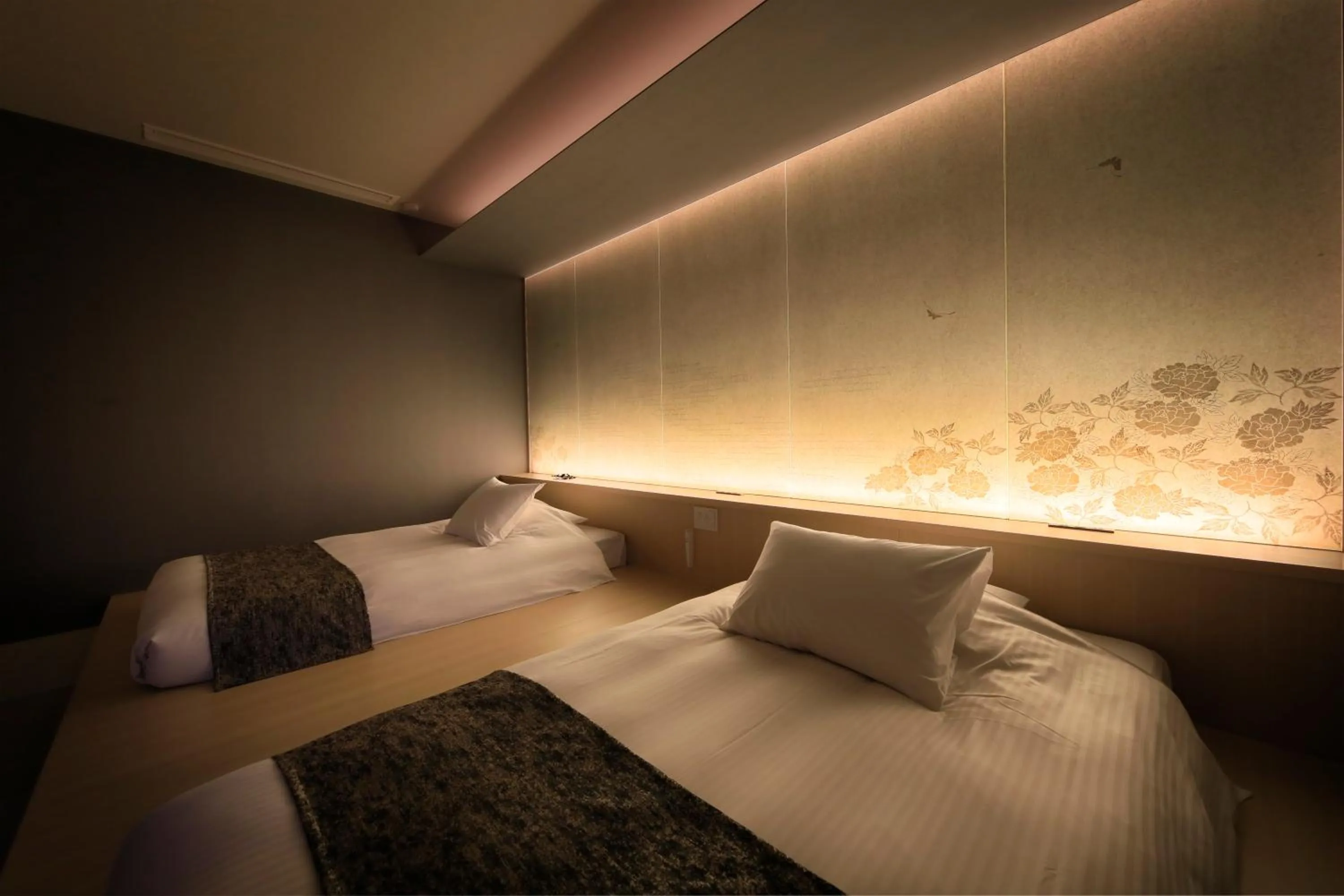 Bed in Fuji Onsenji Yumedono