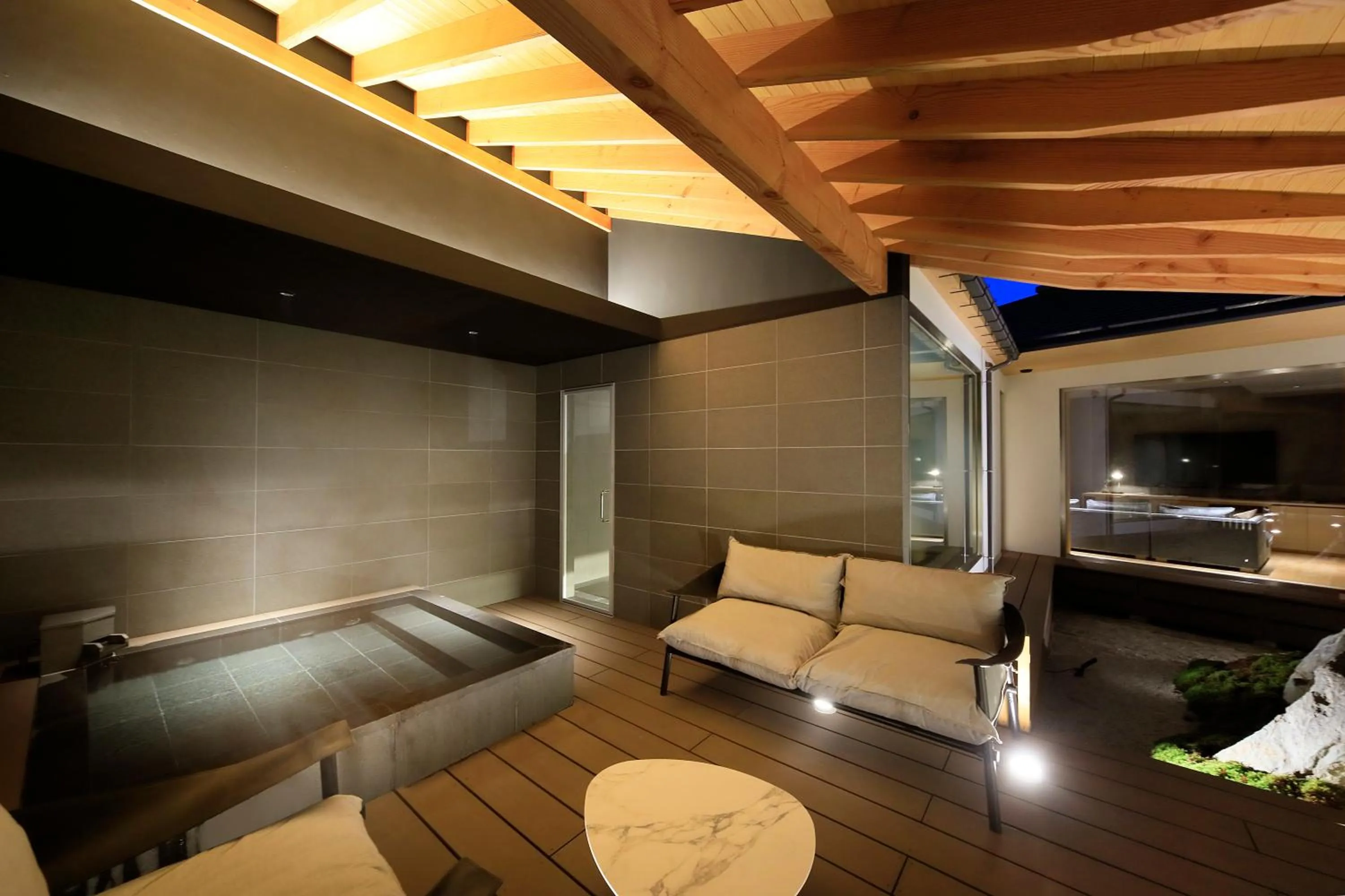 Open Air Bath in Fuji Onsenji Yumedono