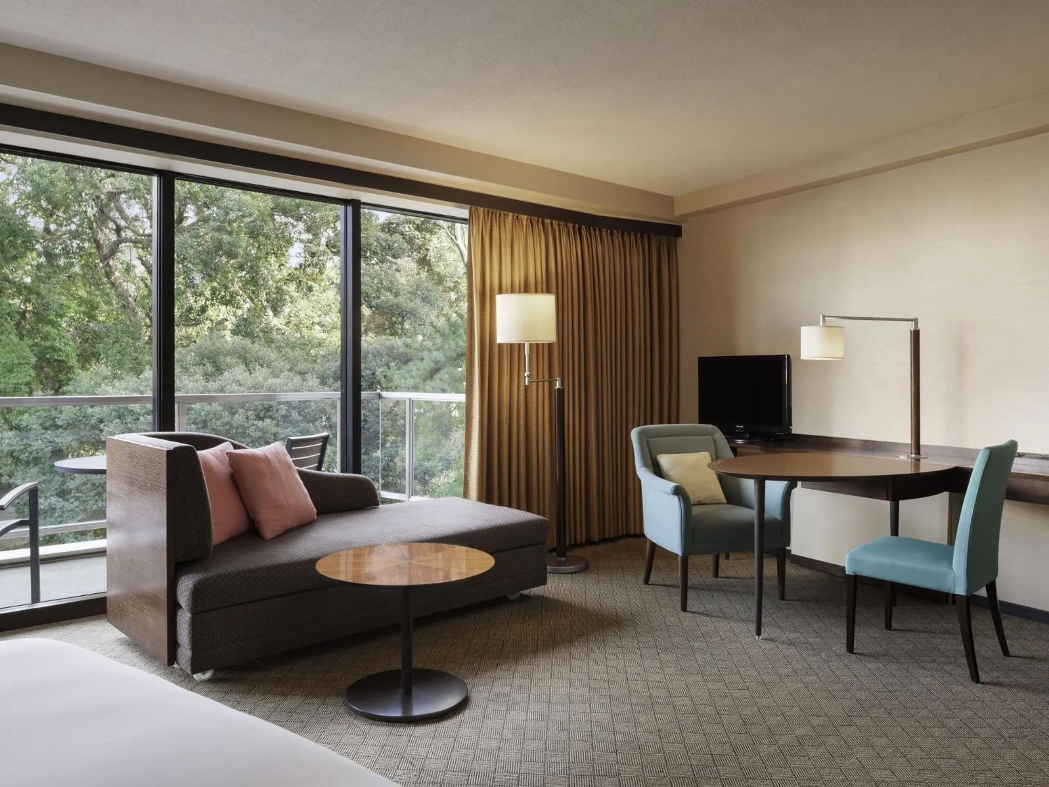 Bedroom in Sheraton Miyako Hotel Tokyo