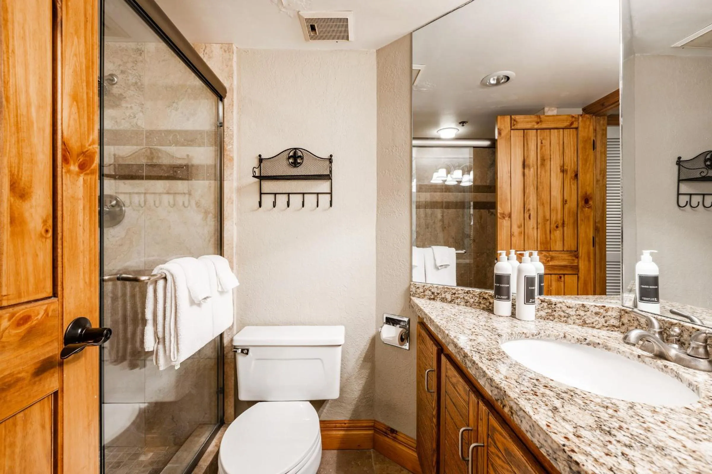 Bathroom in Silver King by All Seasons Resort Lodging