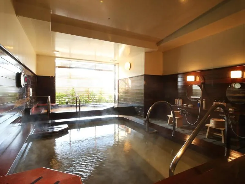 Hot Spring Bath in Nakanobo Zuien (Adult Only)