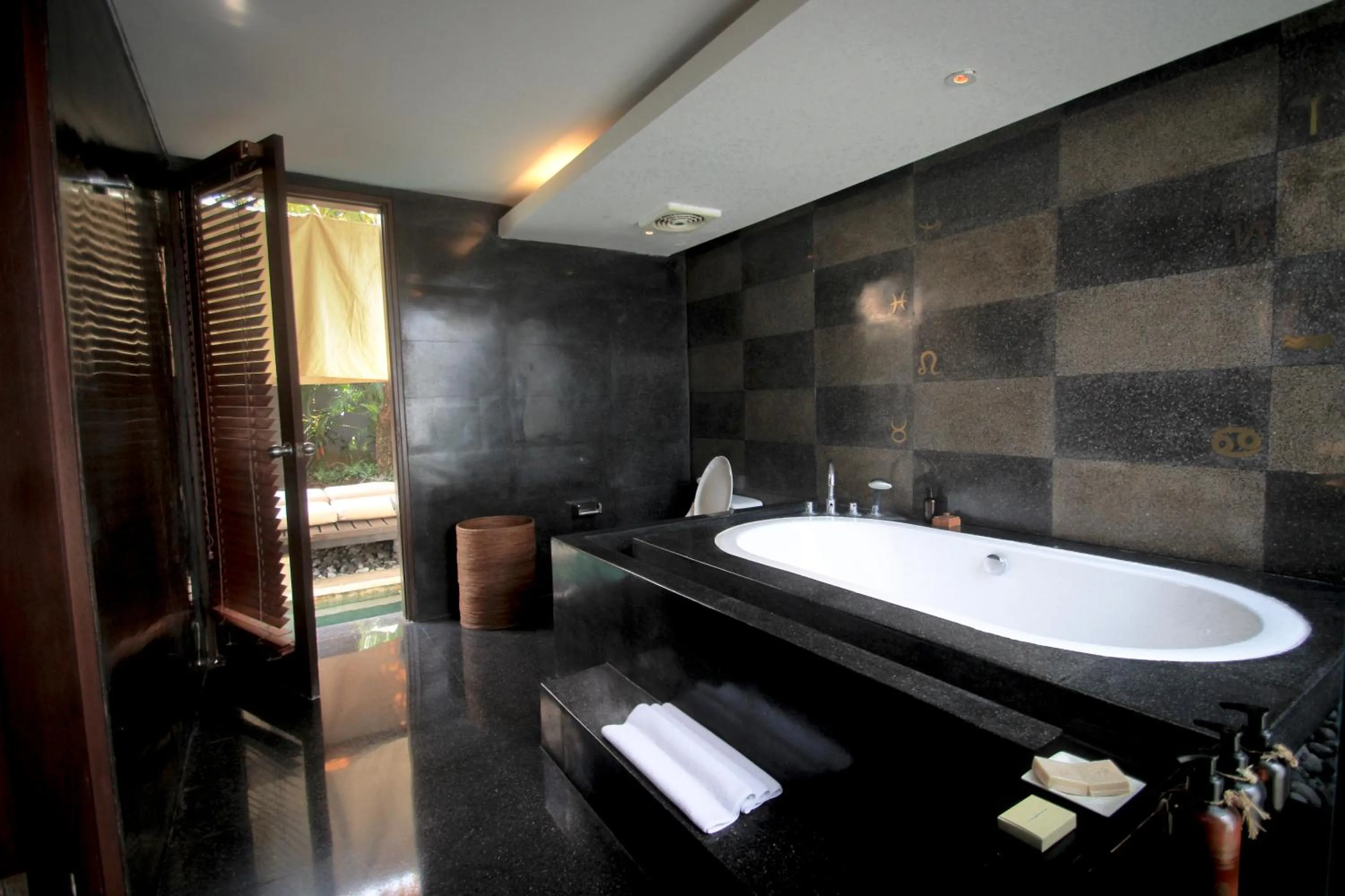 Bathroom in Villa Mahapala