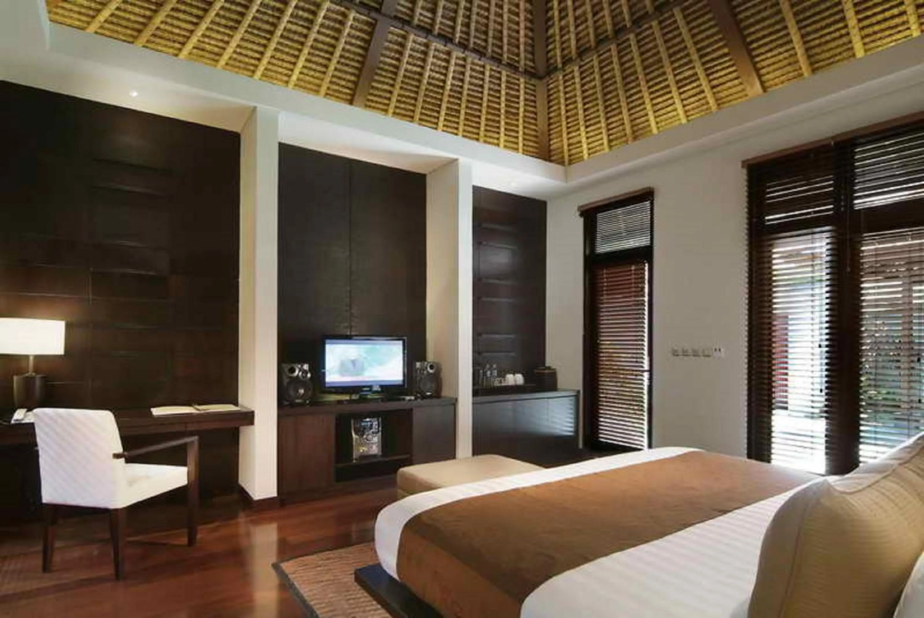 Bed in Villa Mahapala