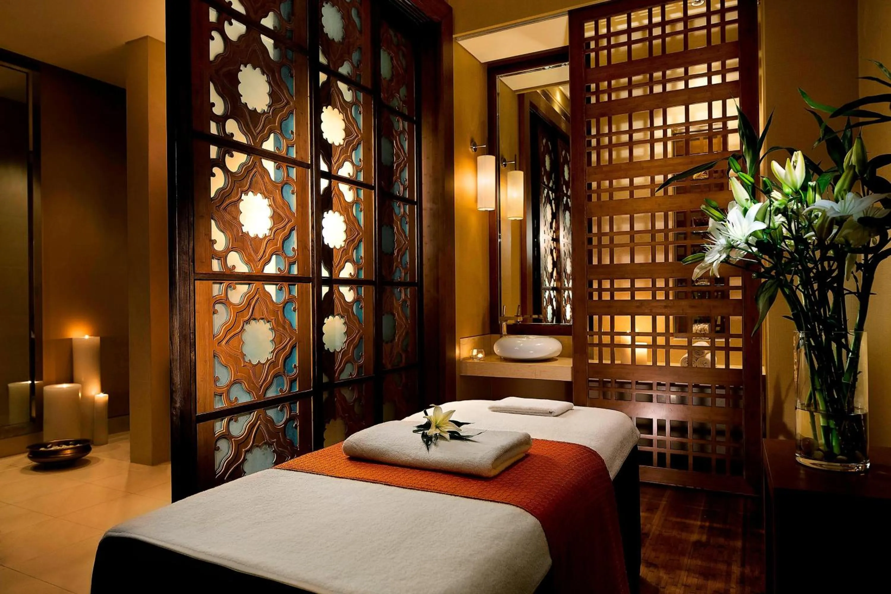 Spa and wellness centre/facilities, Bed in JW Marriott Pune