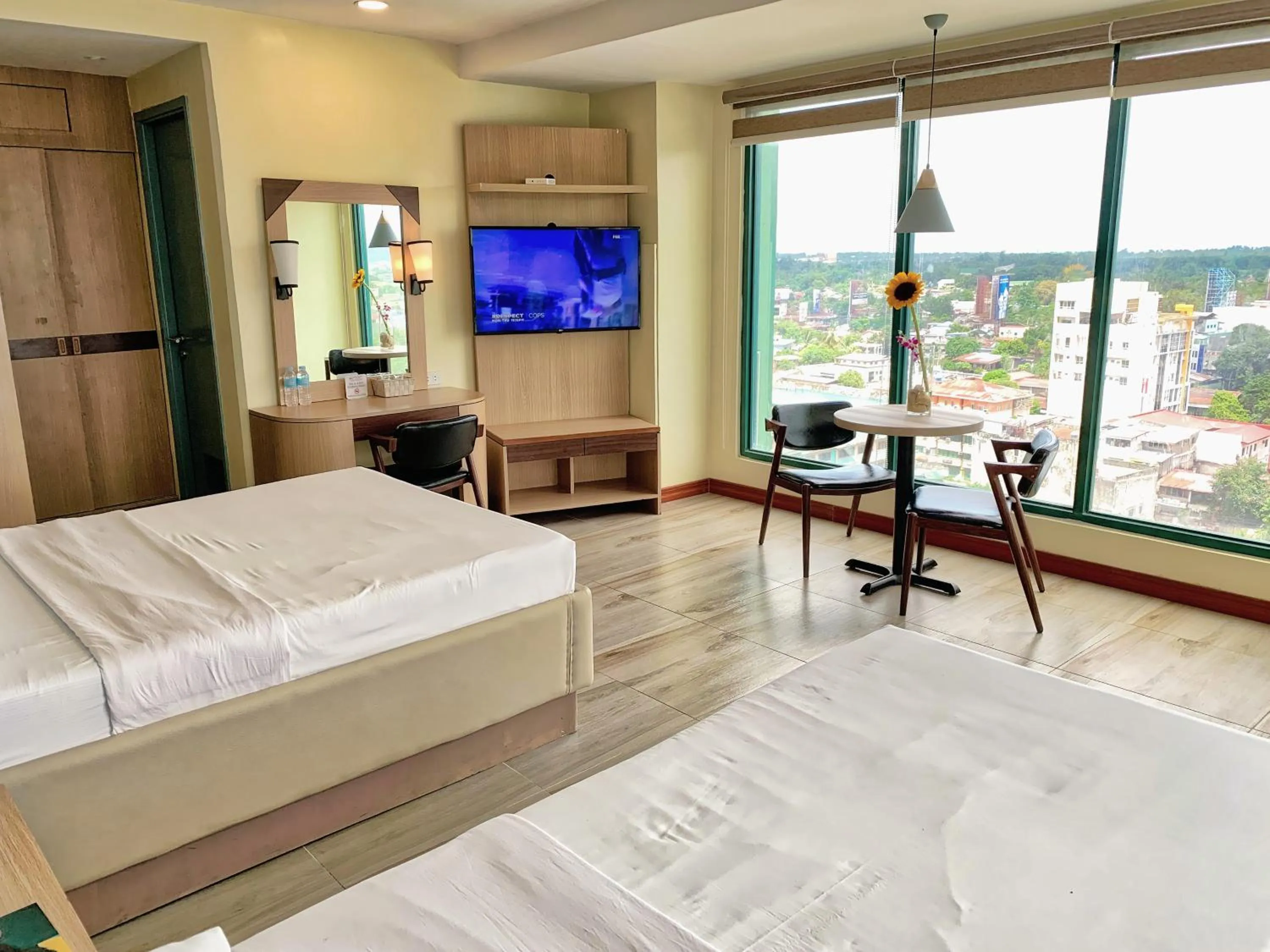 Photo of the whole room, Bed in New Dawn Hotel Plus