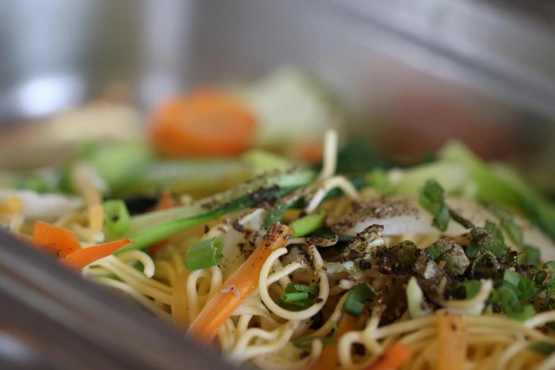 Restaurant/places to eat in Long Life Riverside Hotel