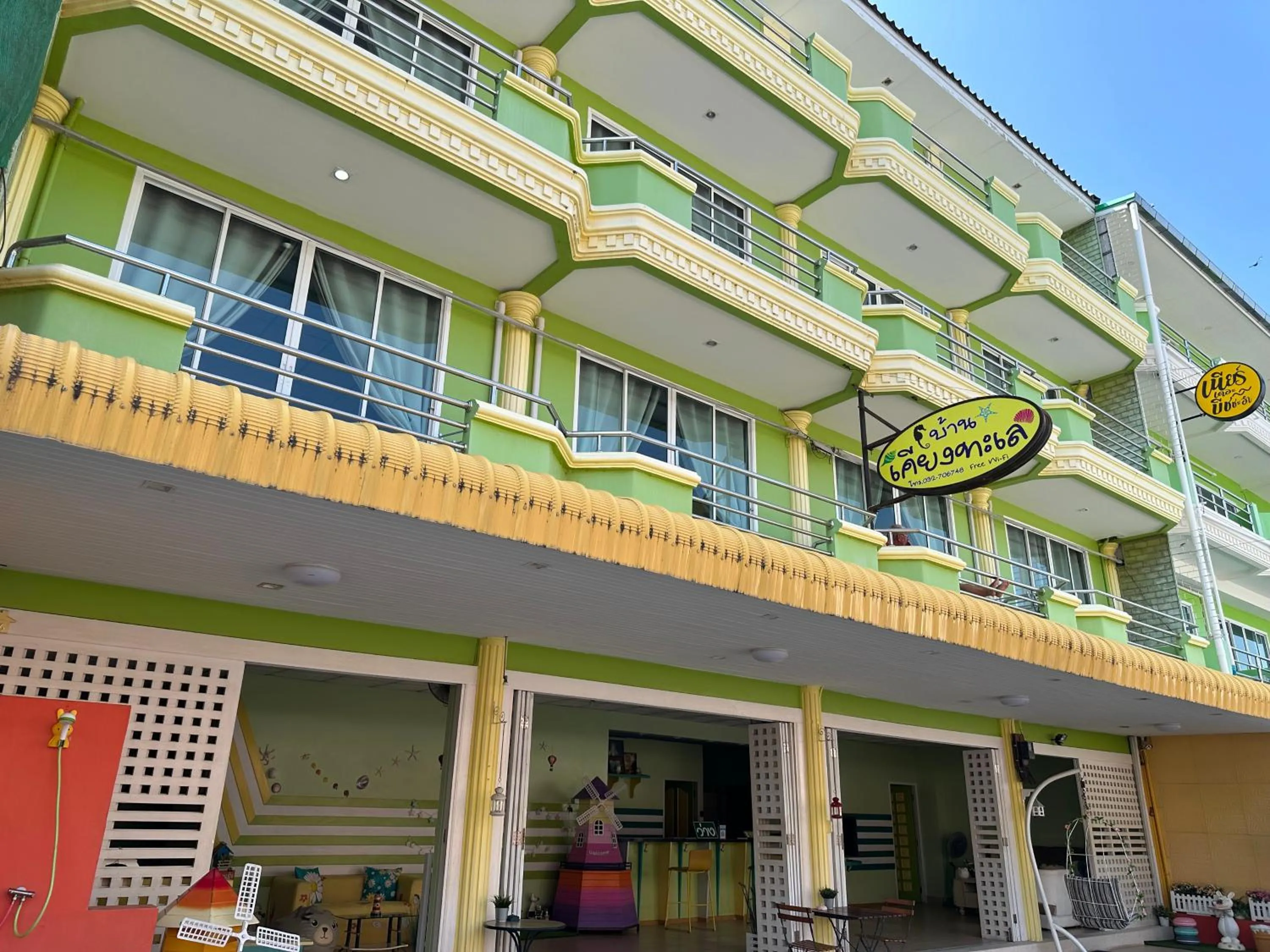 Property building in Baan Keang Talay Cha Am