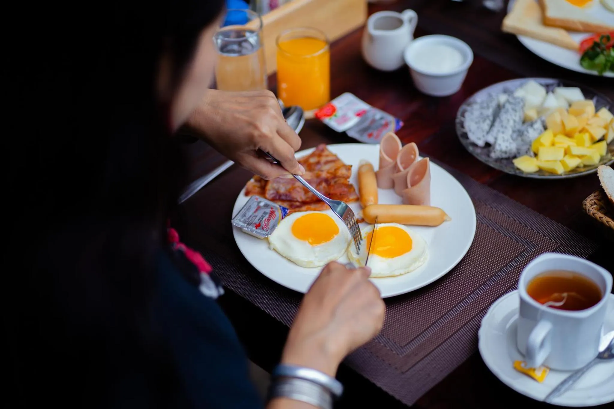 Breakfast in Villa Khoum Xieng Thong Boutique