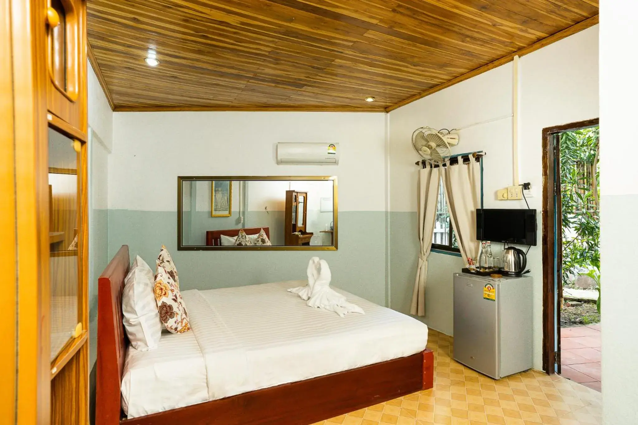 Superior Double Room in Villa Khoum Xieng Thong Boutique Superior Double Room in Villa Khoum Xieng Thong Boutique