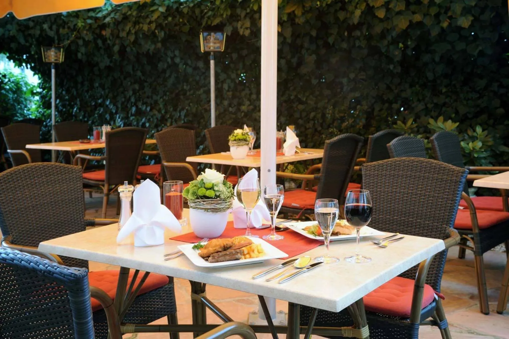 Balcony/Terrace in Hotel & Restaurant Hugenottengarten