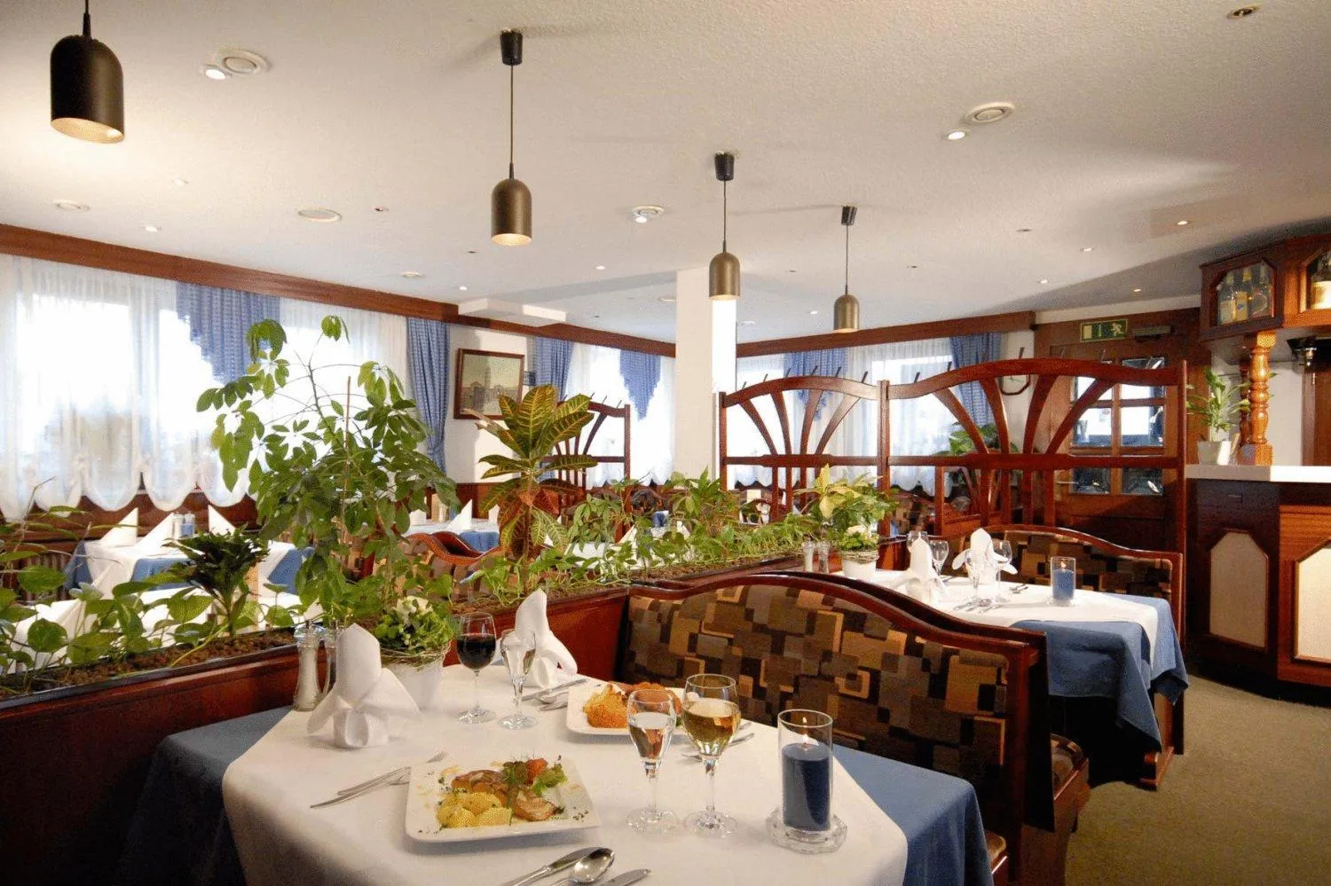 Restaurant/places to eat in Hotel & Restaurant Hugenottengarten