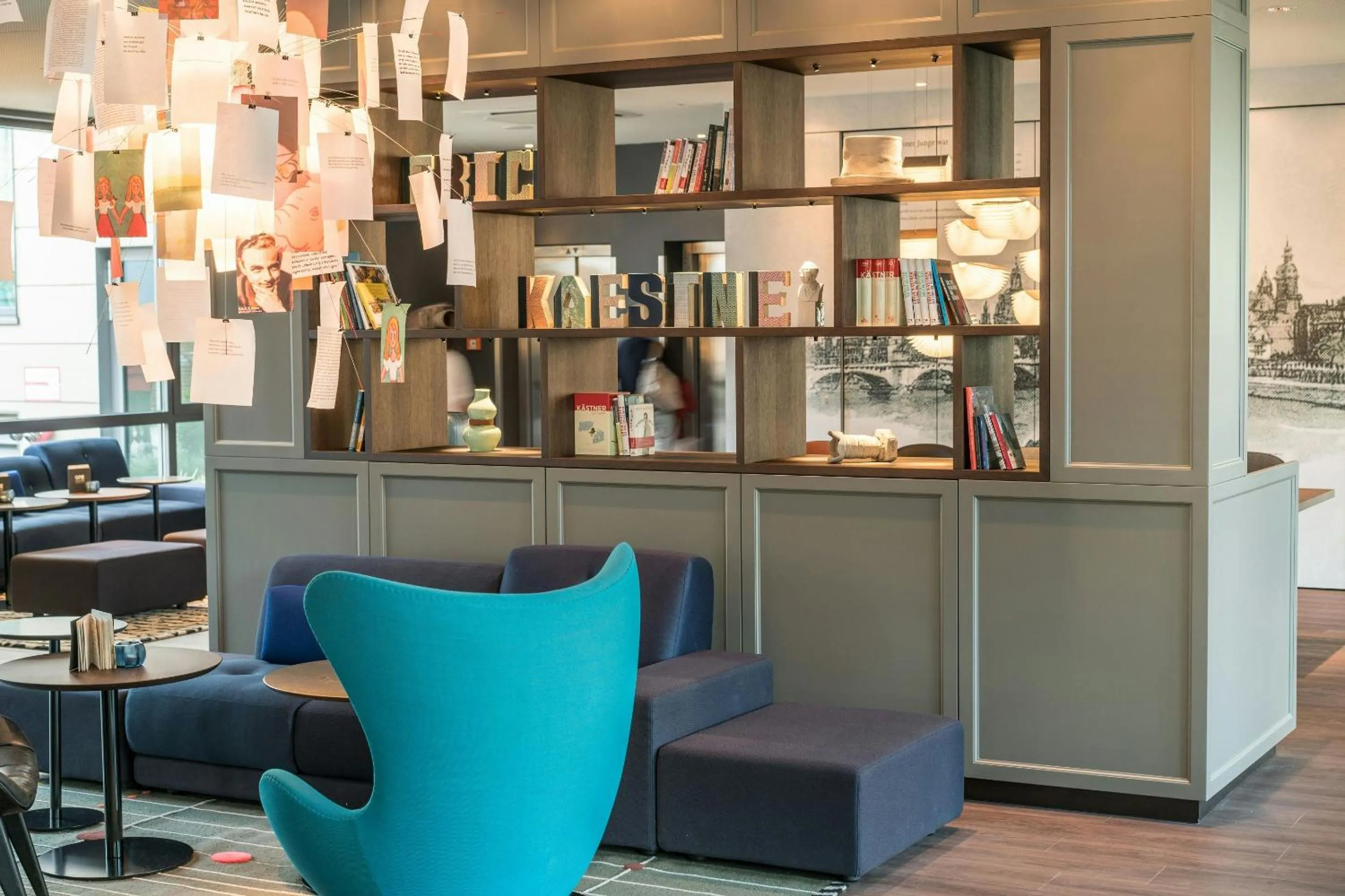 Lounge or bar in Motel One Dresden - Palaisplatz