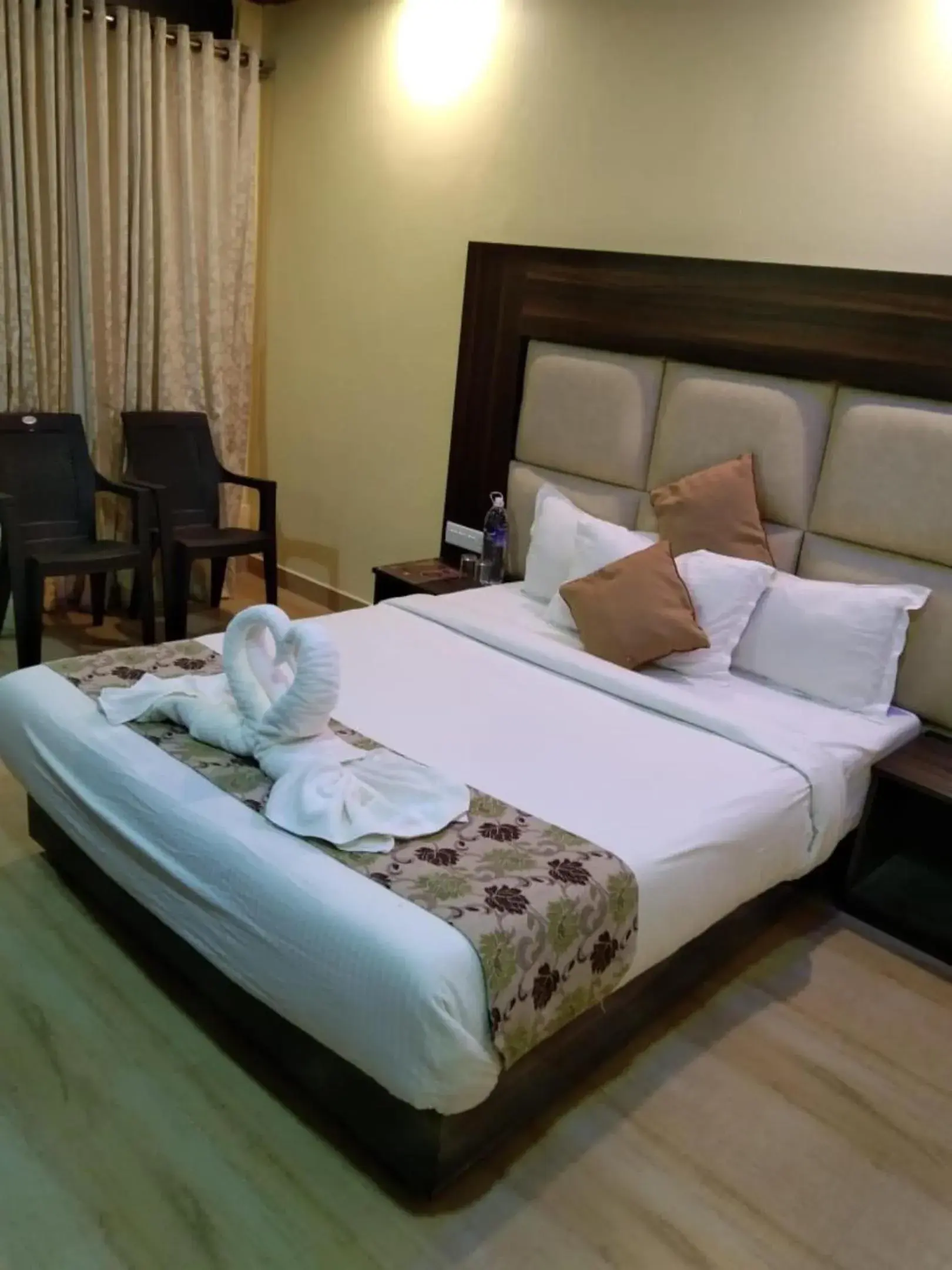 Deluxe Room in Gold India Beach Resort Deluxe Room in Gold India Beach Resort