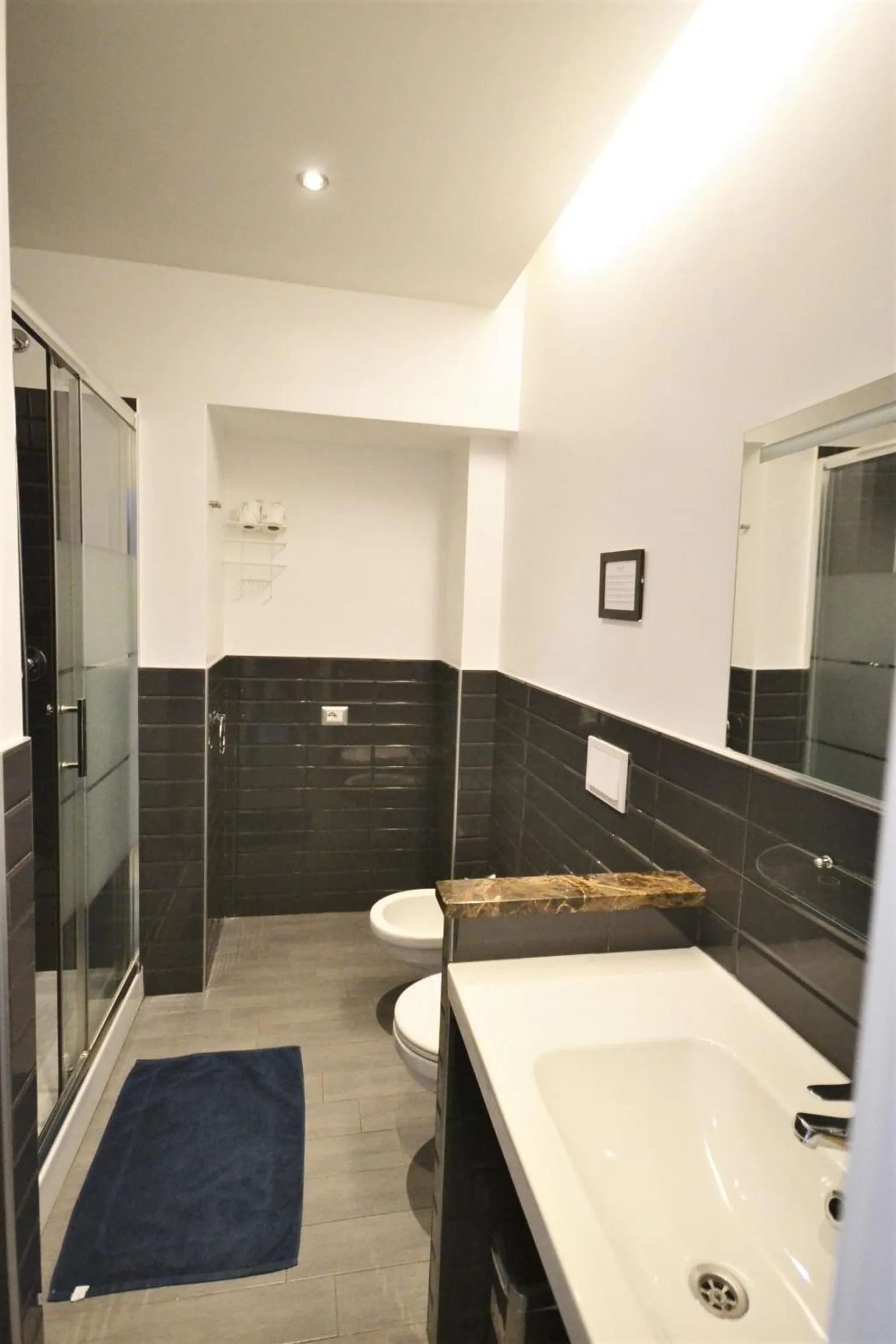 Shower in B&B Home 77