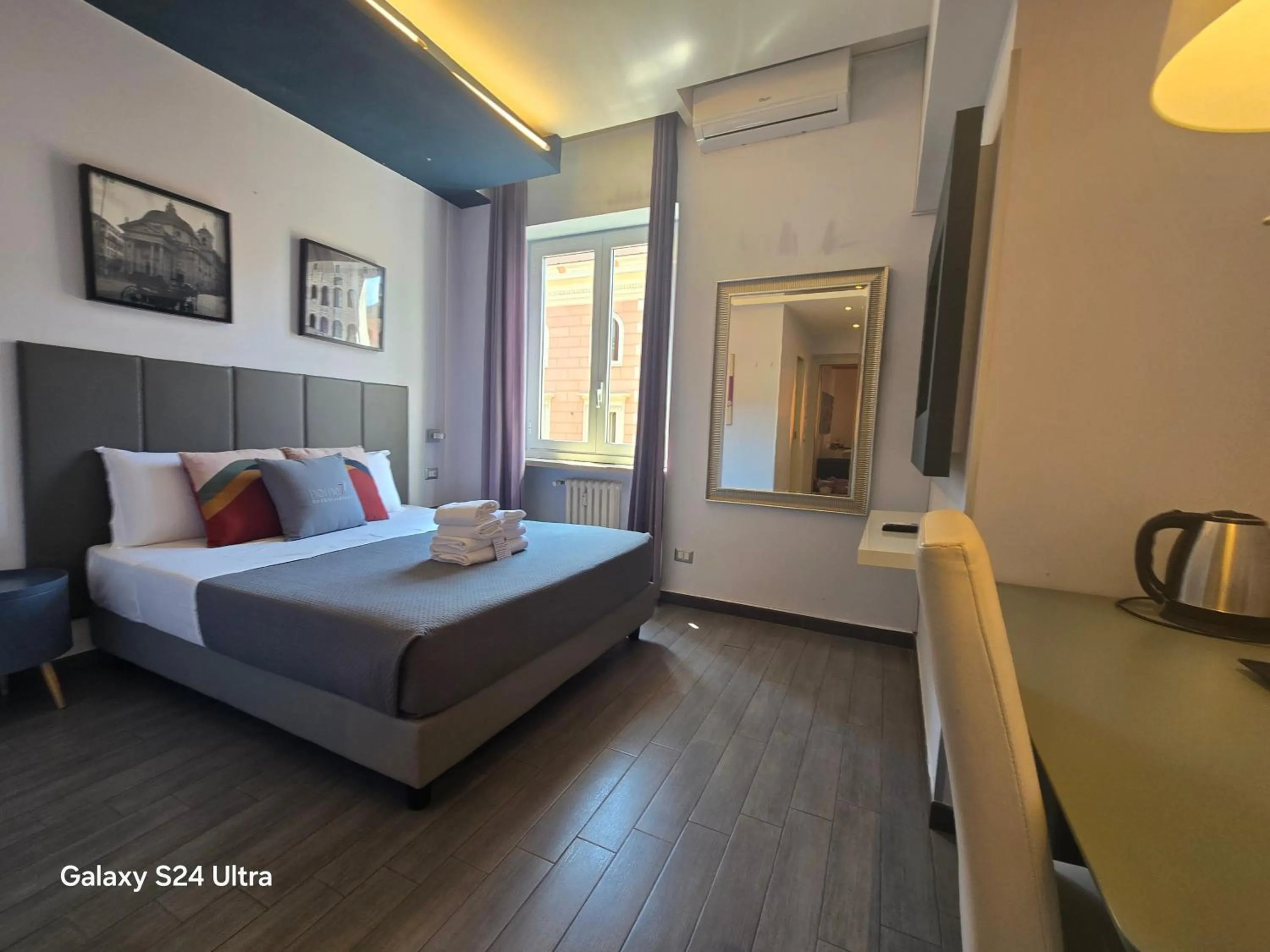 Bedroom, Bed in B&B Home 77