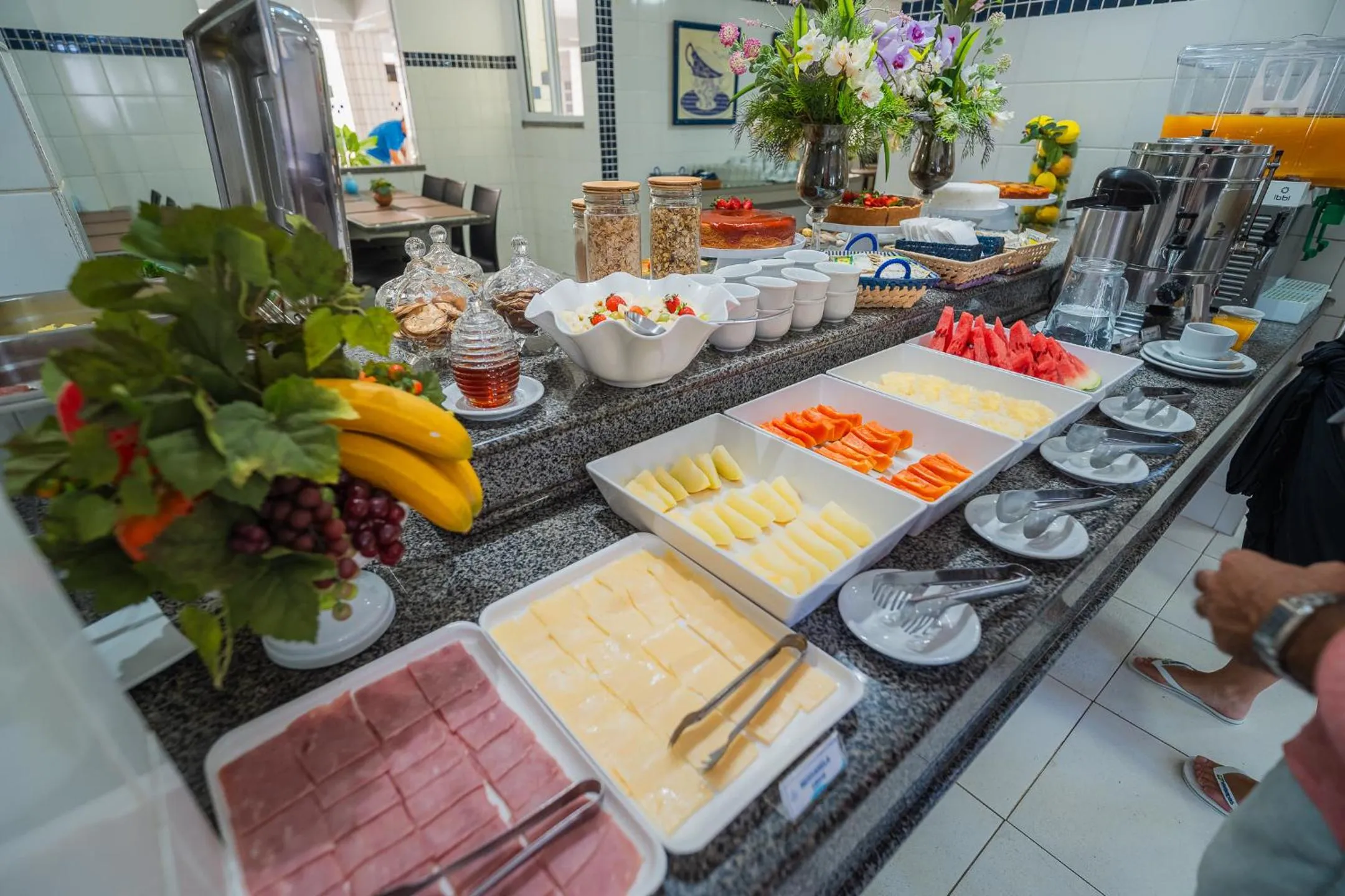 Buffet breakfast in Hotel Pousada do Farol