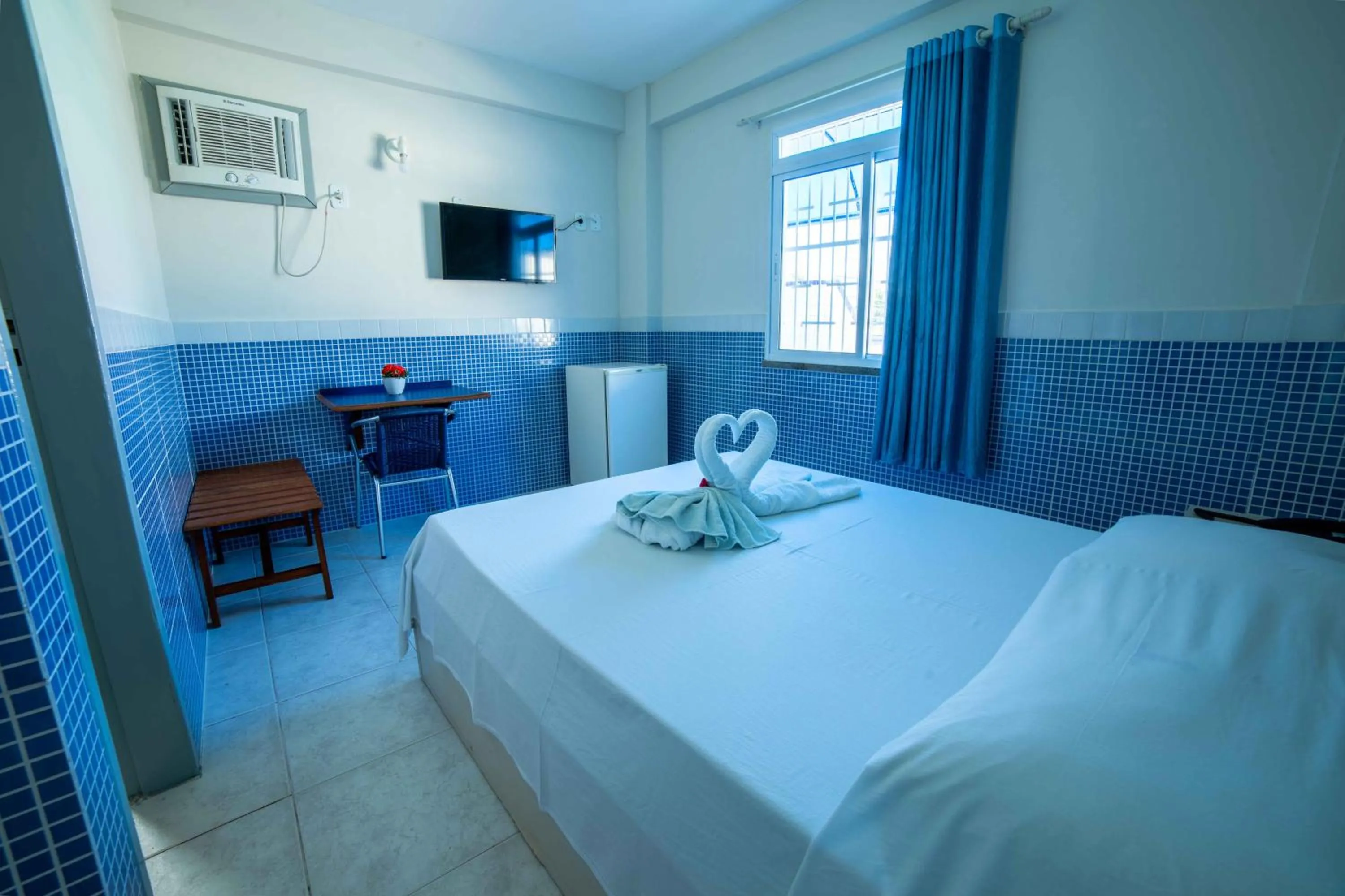 Photo of the whole room, Bed in Hotel Pousada do Farol