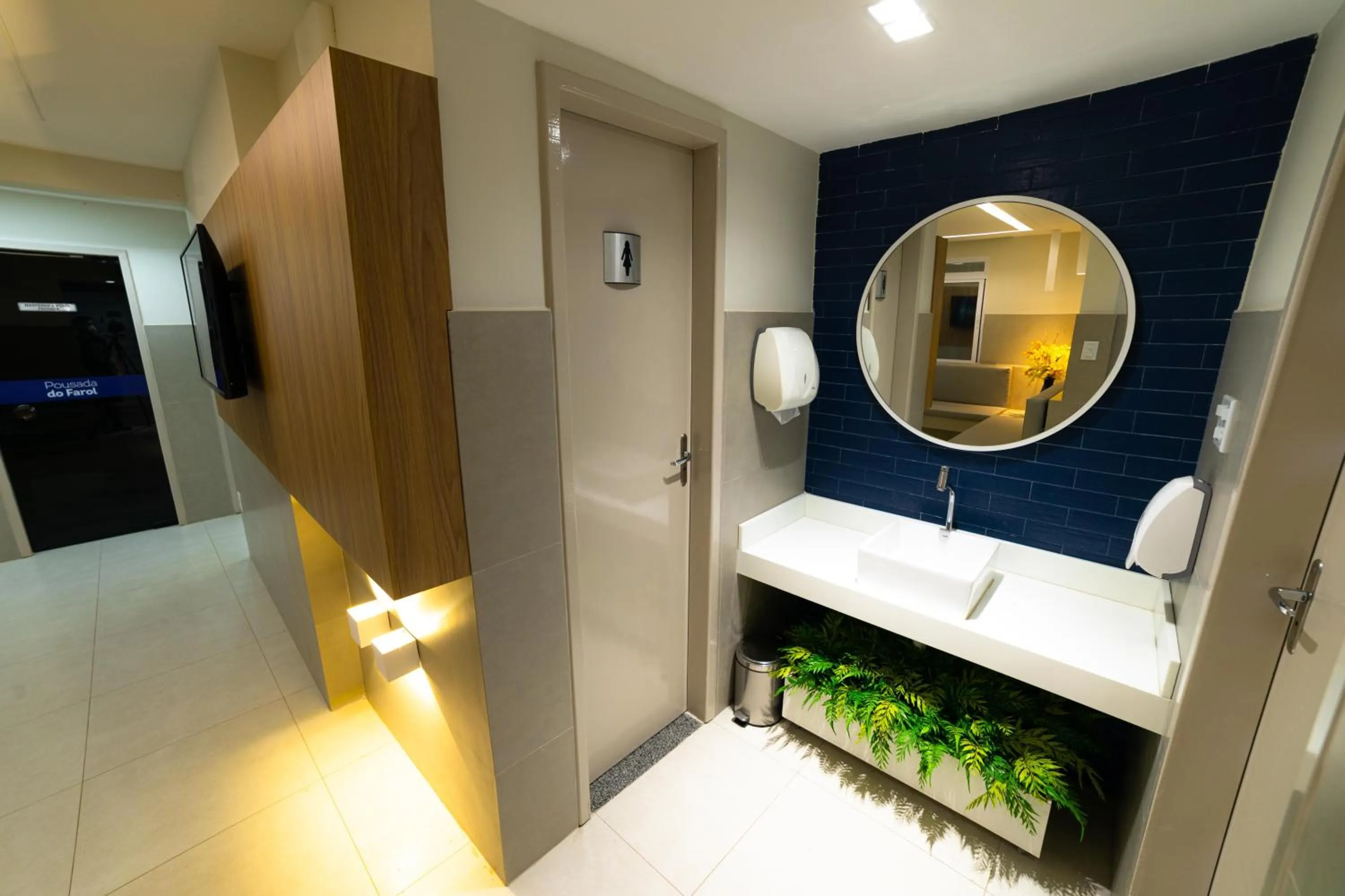 Bathroom, Bed in Hotel Pousada do Farol