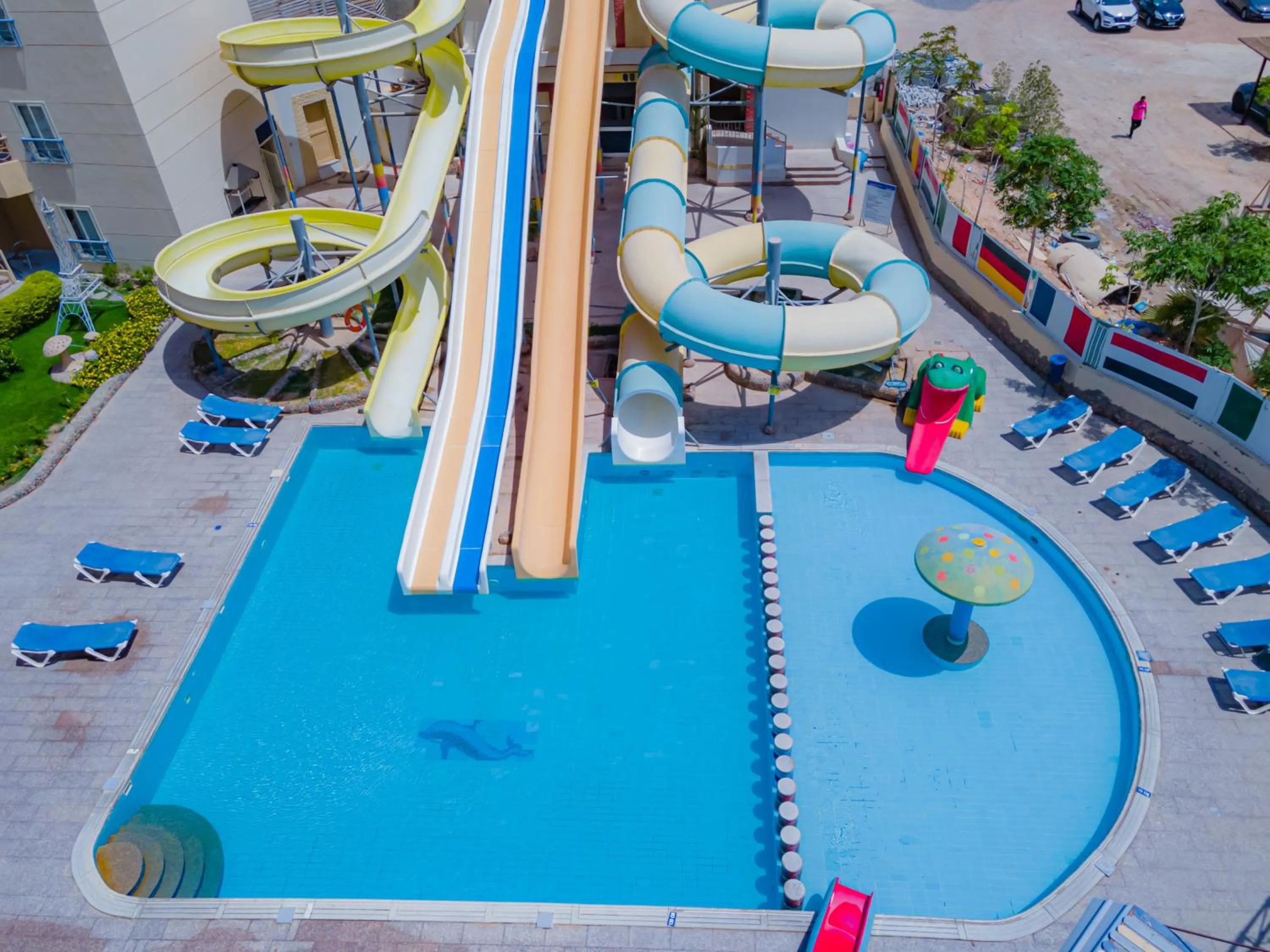 Sphinx Aqua Park Beach Resort