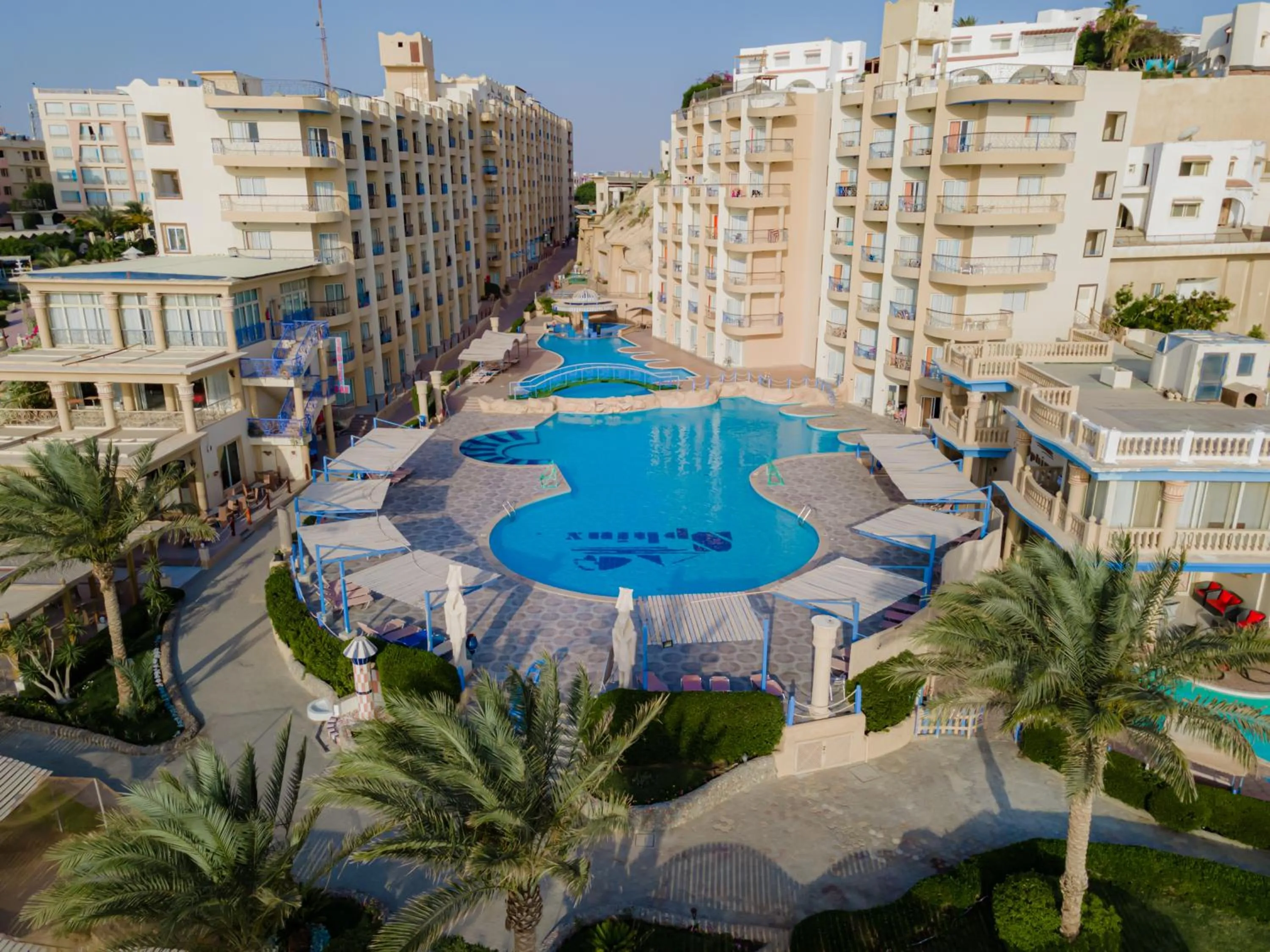 Sphinx Aqua Park Beach Resort