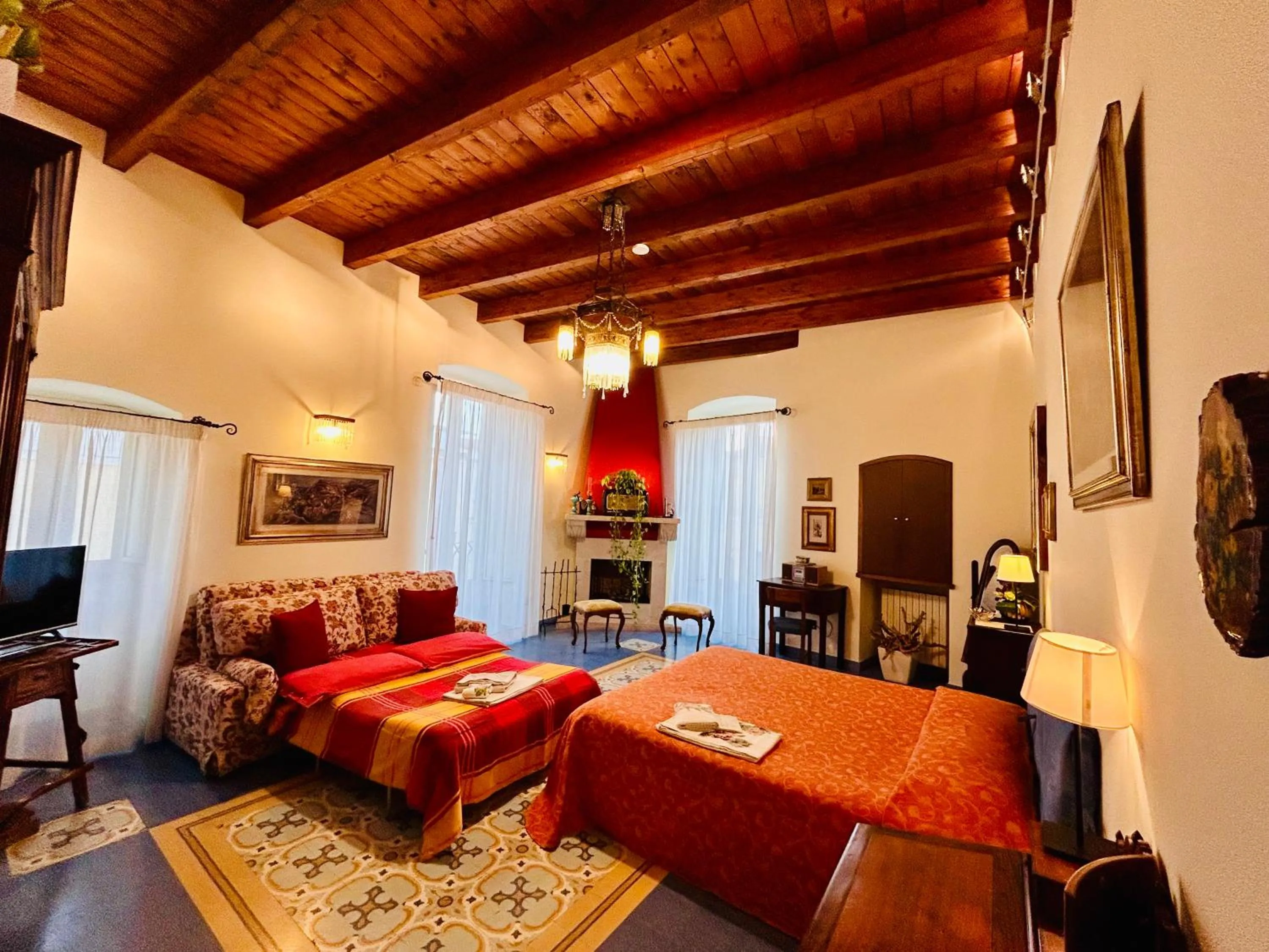 Bed in VinsLounge Suite