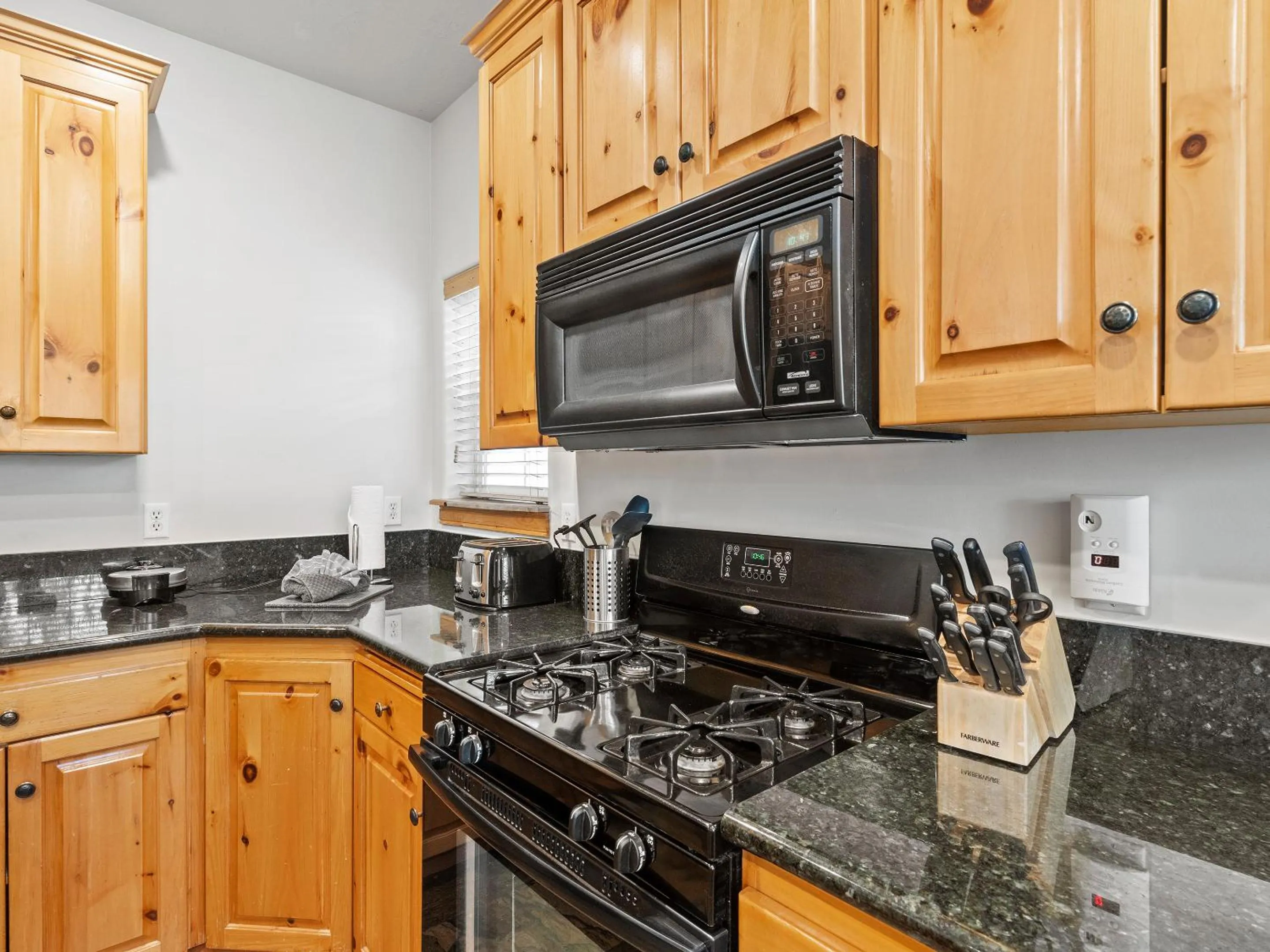 Kitchen or kitchenette in Bear Hollow Village by All Seasons Resort Lodging