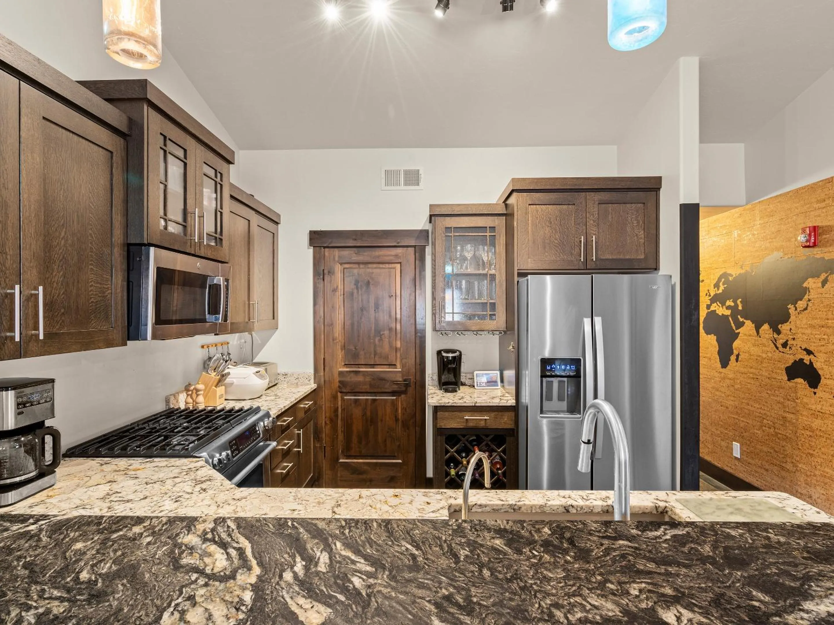 Kitchen or kitchenette in Bear Hollow Village by All Seasons Resort Lodging
