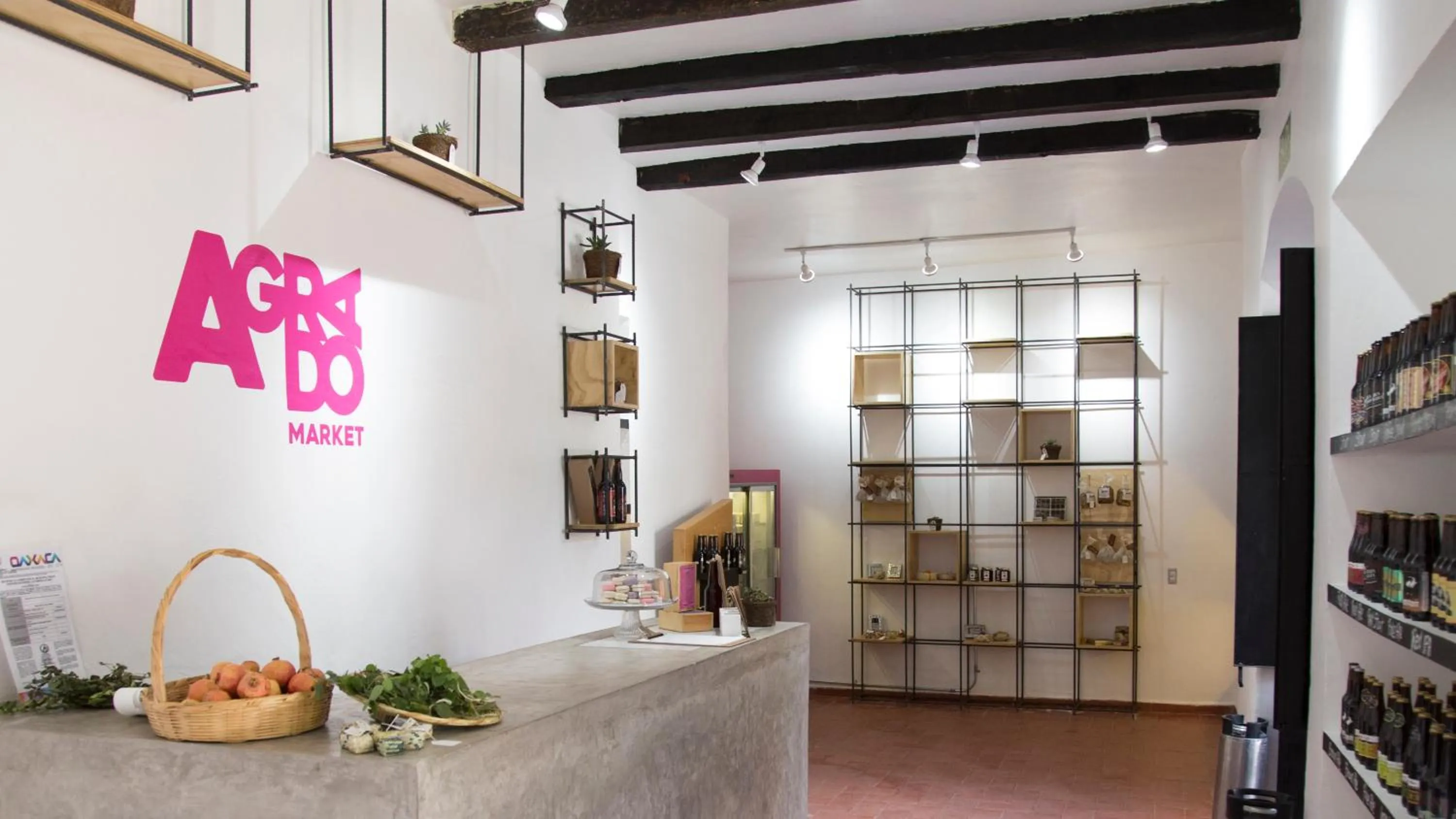 On-site shops in Agrado Guest House