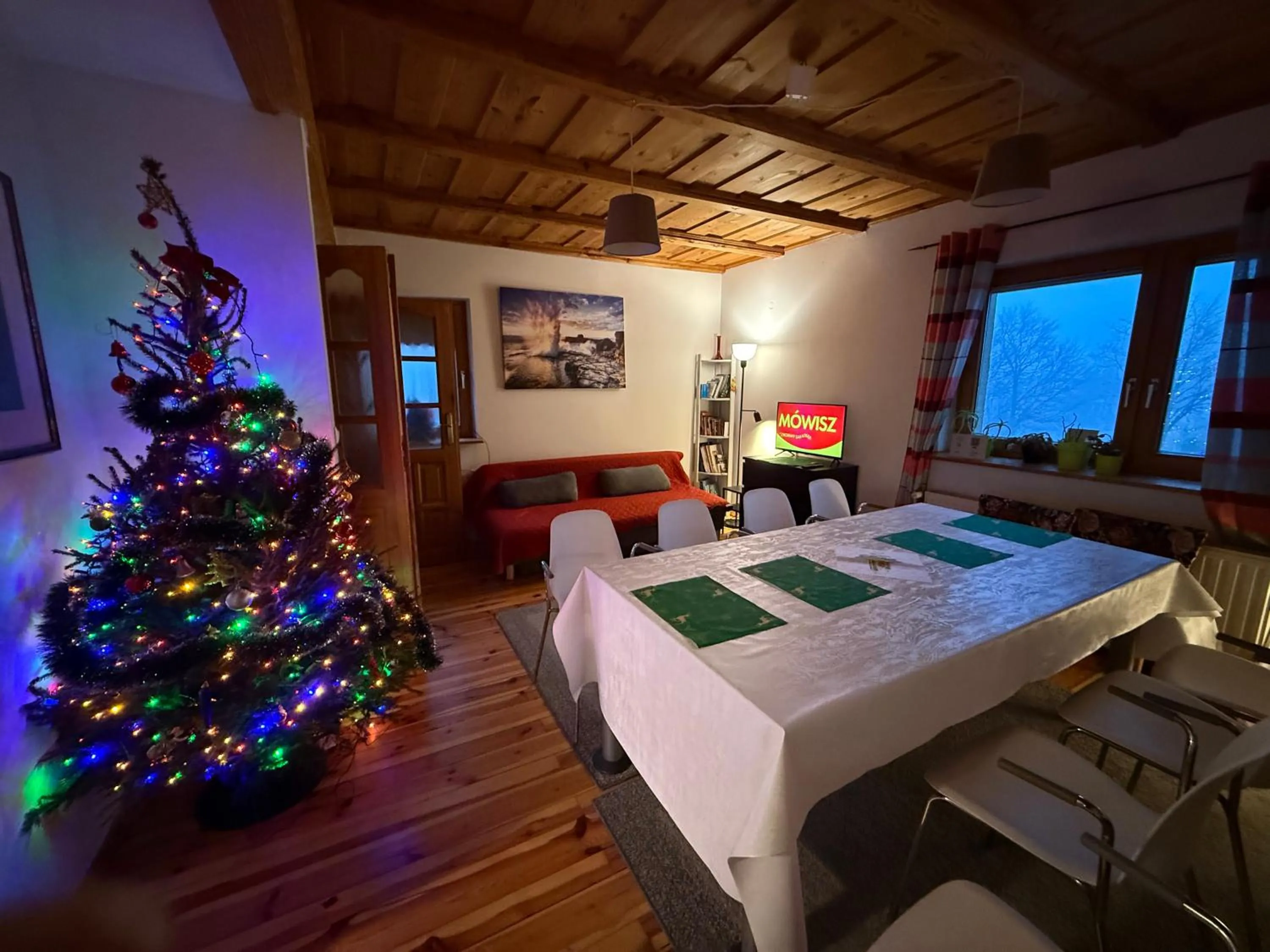 Pod Jeleńcem willa i dom z widokiem na Śnieżkę blisko Wang