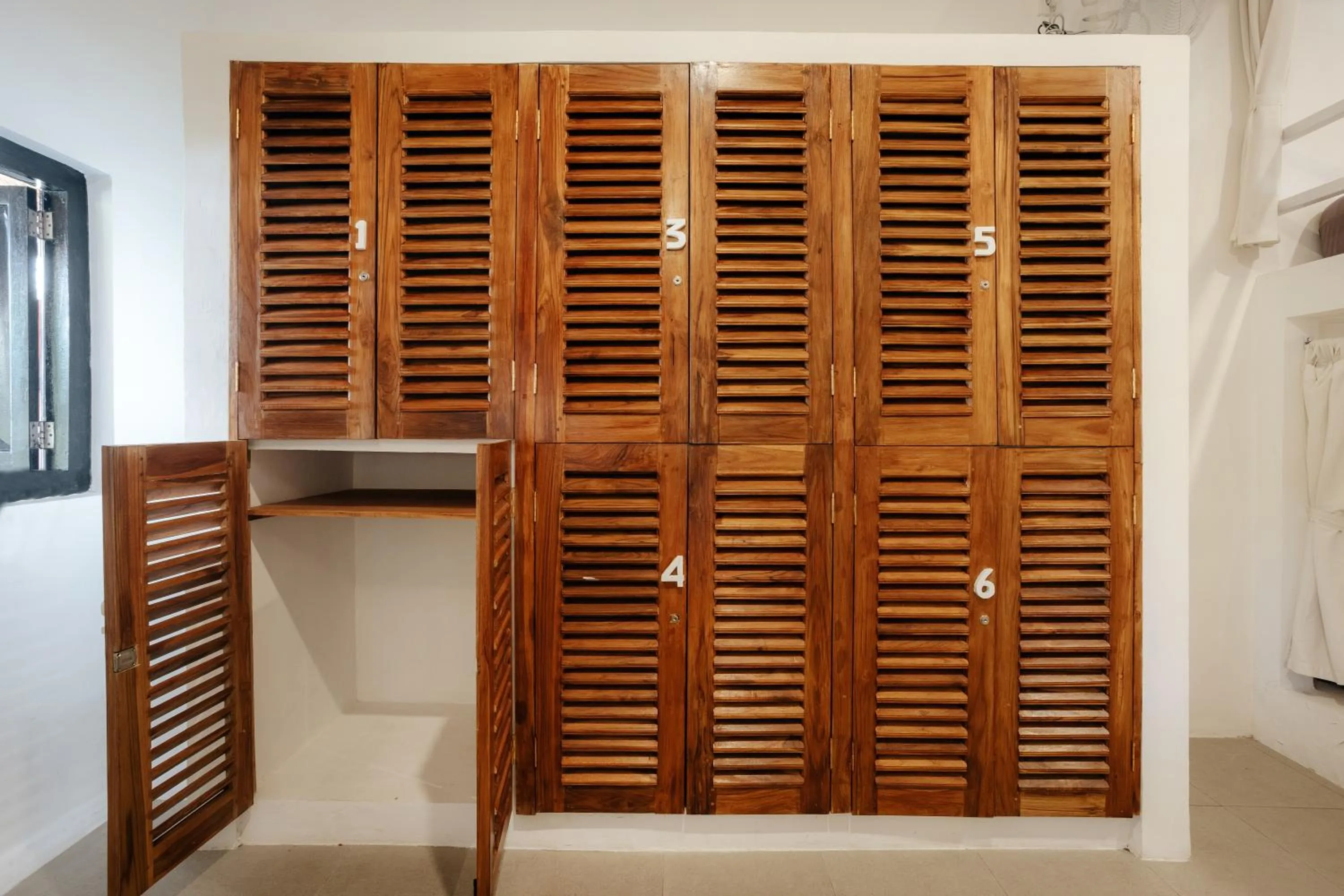 Puri Garden Hotel & Hostel